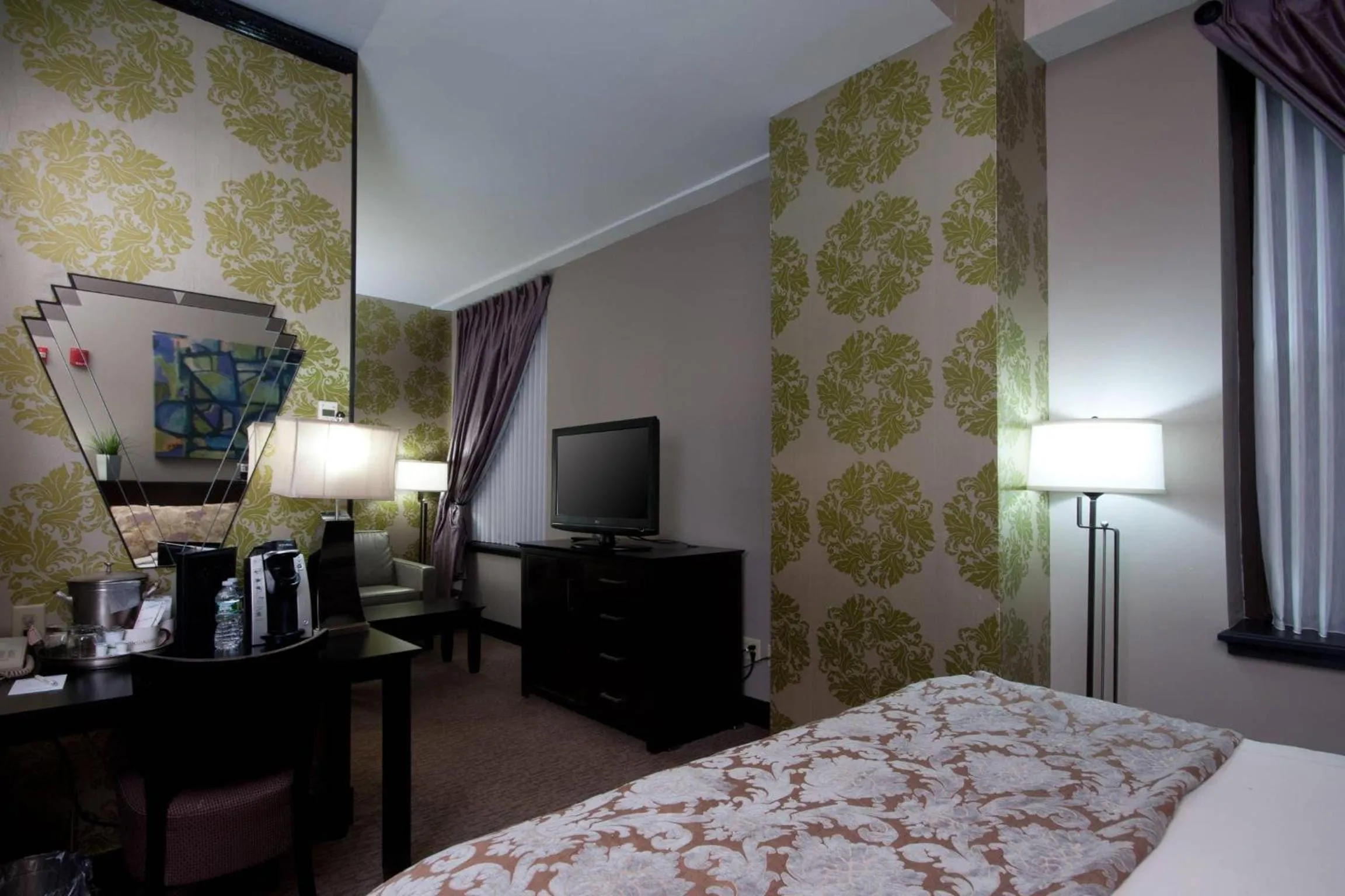 Bedroom, Bed in The Giacomo, an Ascend Collection Hotel