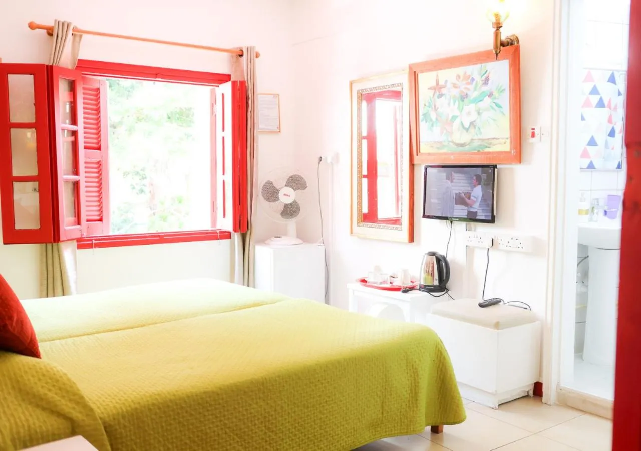 Kiniras Traditional Hotel & Restaurant