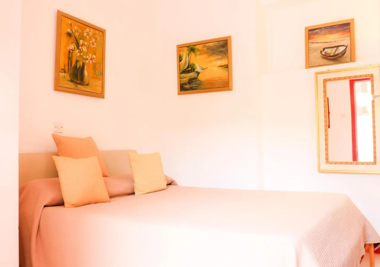 Kiniras Traditional Hotel & Restaurant