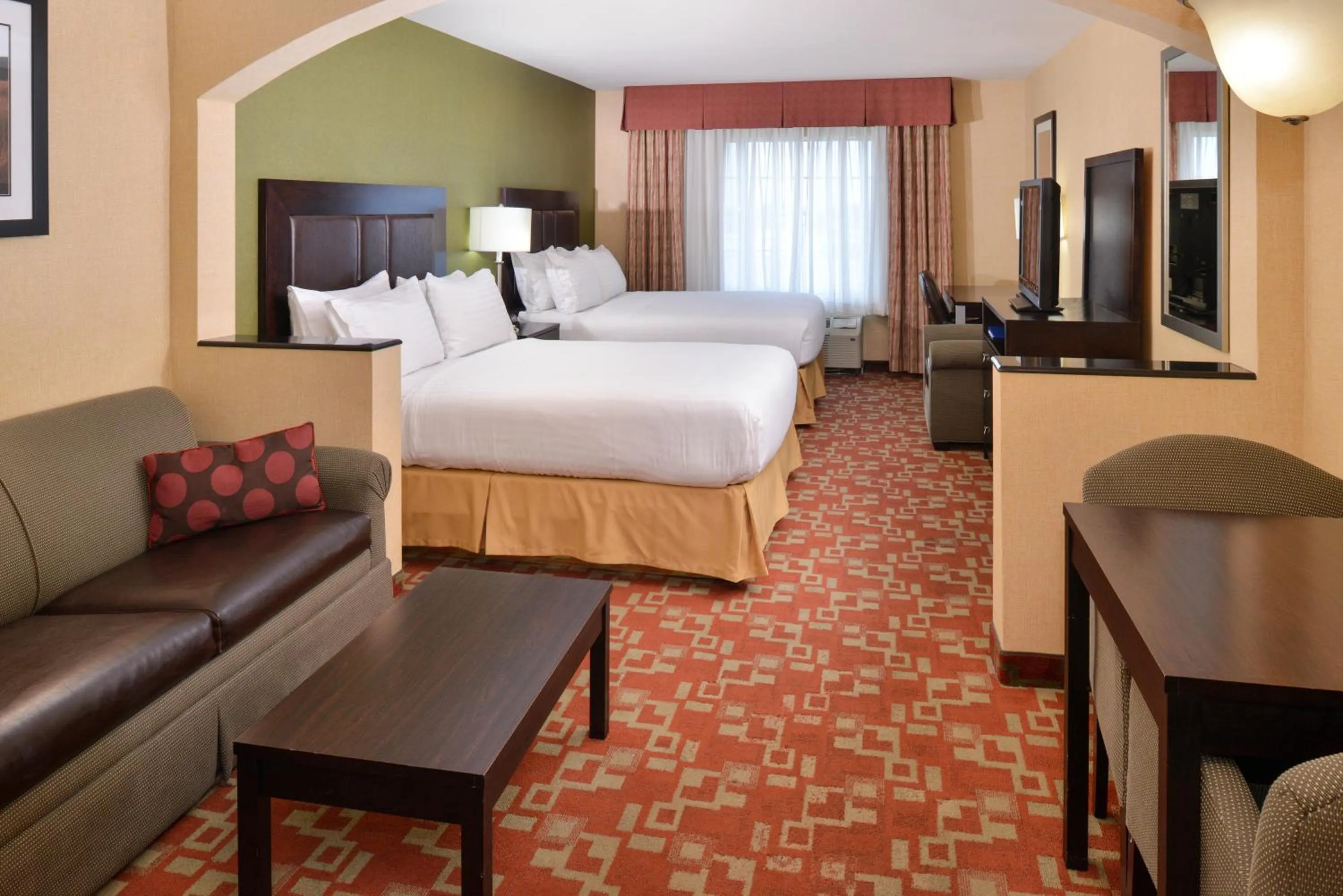 Bedroom, Bed in Holiday Inn Express Hotel & Suites El Centro by IHG