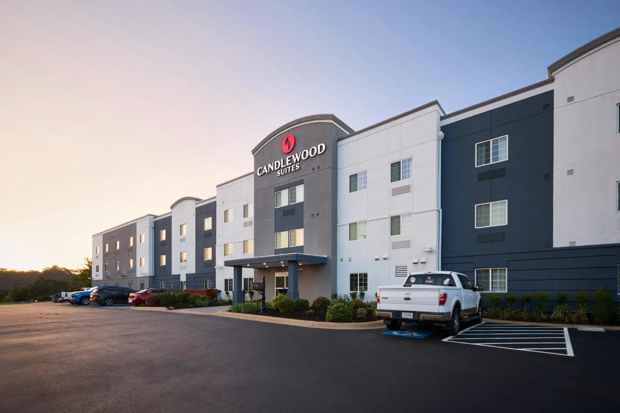 Property building in Candlewood Suites Hot Springs by IHG