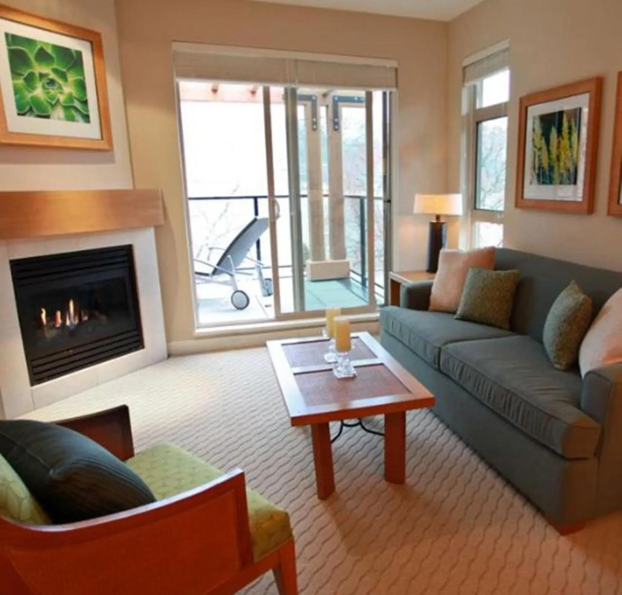 Living room in Watermark Beach Resort Living room in Watermark Beach Resort