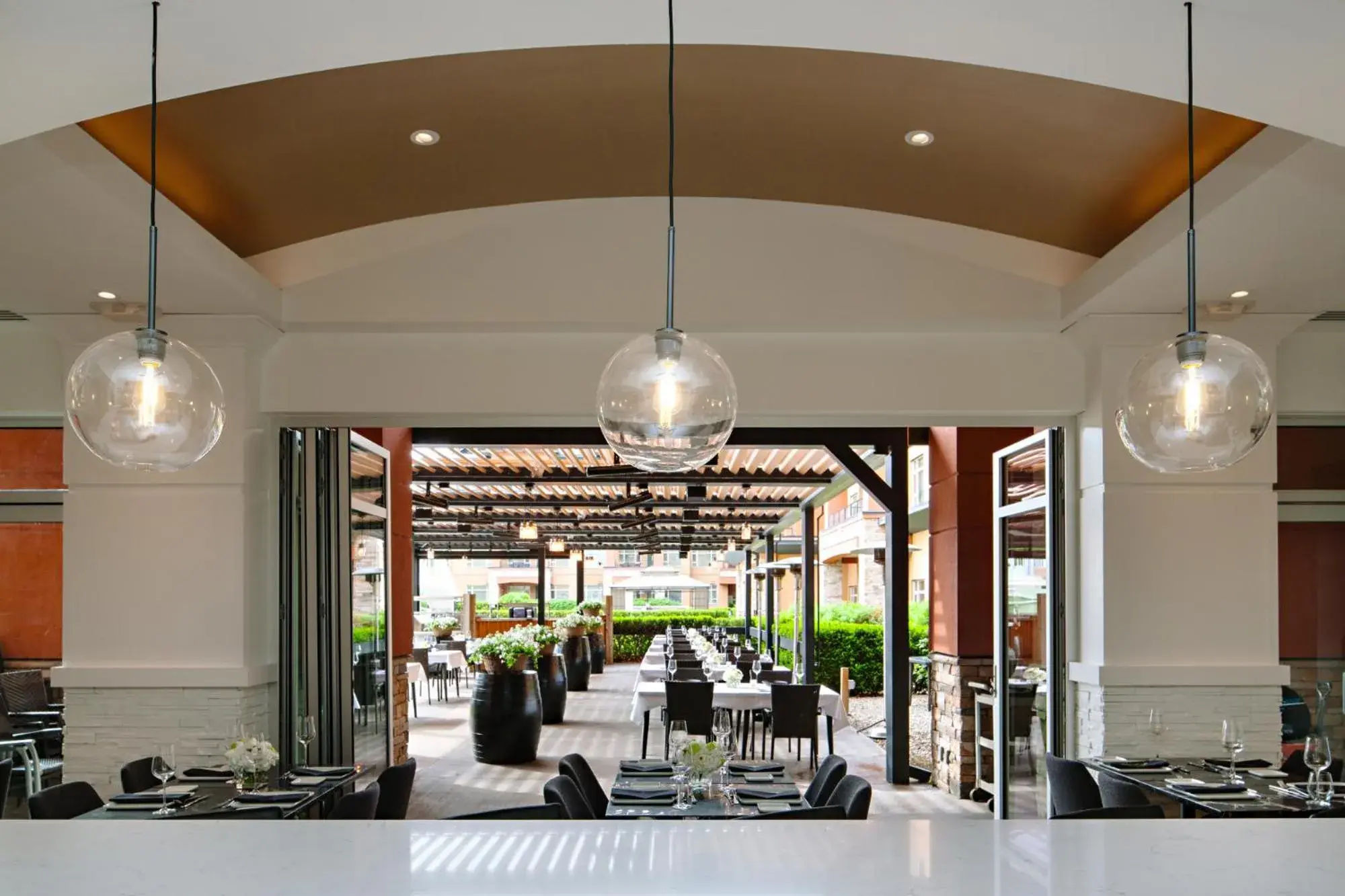 Restaurant/places to eat in Watermark Beach Resort Restaurant/places to eat in Watermark Beach Resort