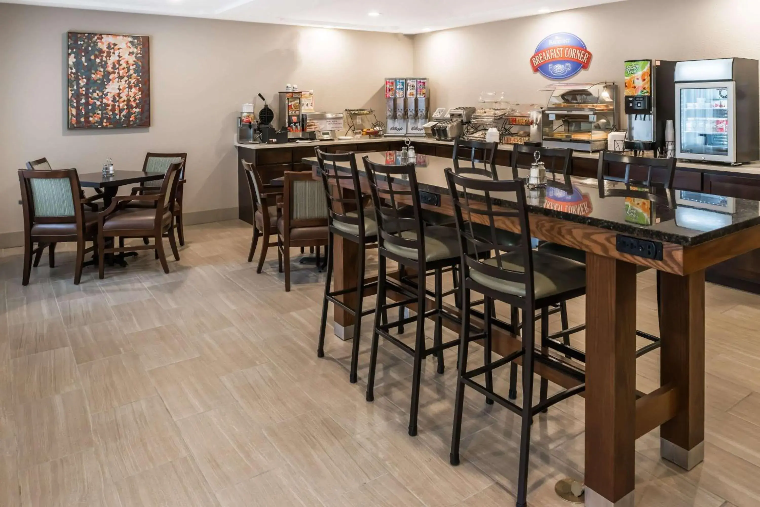 Restaurant/places to eat in Baymont by Wyndham Fulton Restaurant/places to eat in Baymont by Wyndham Fulton