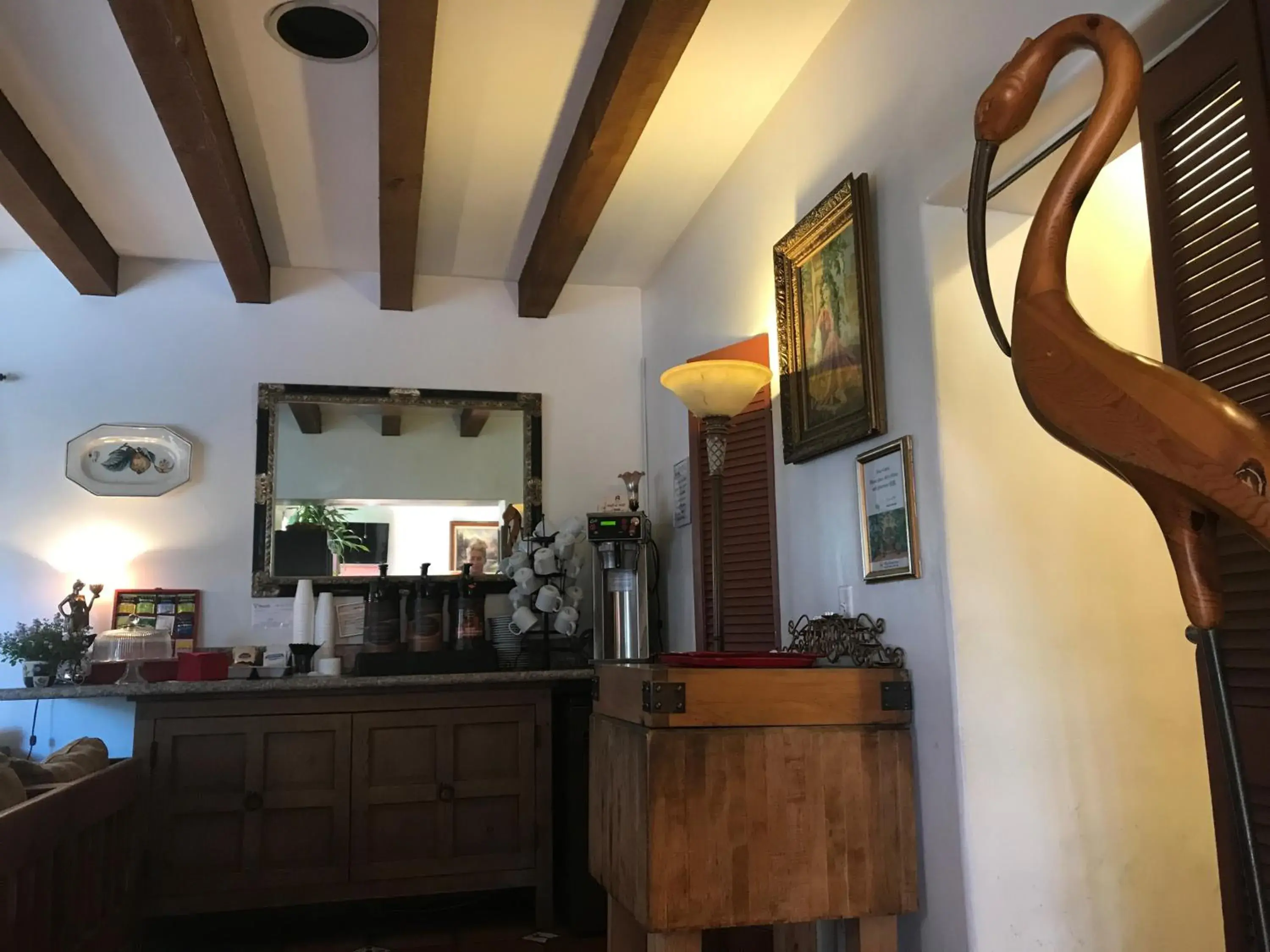 Continental breakfast in Villa Rosa Inn Continental breakfast in Villa Rosa Inn