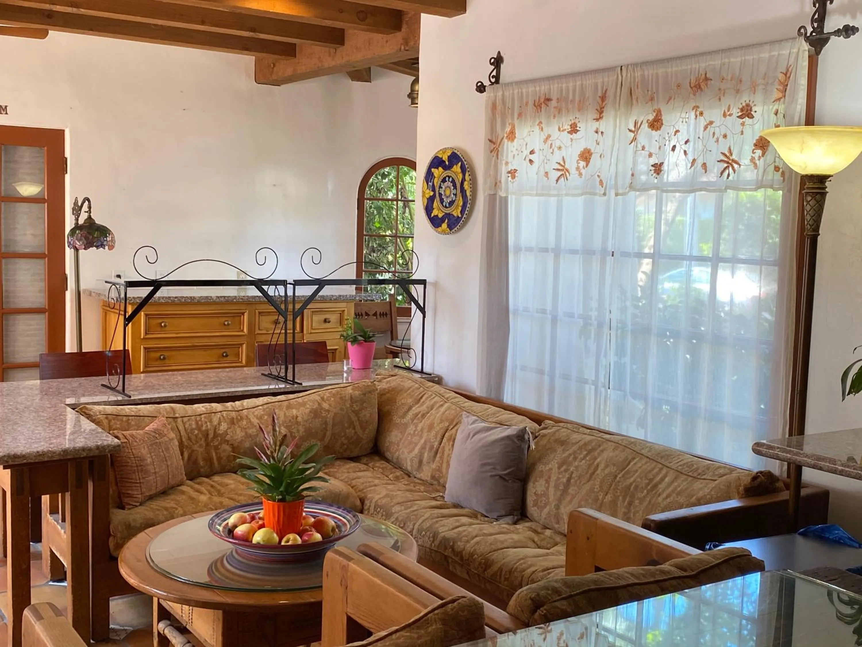 Seating area in Villa Rosa Inn