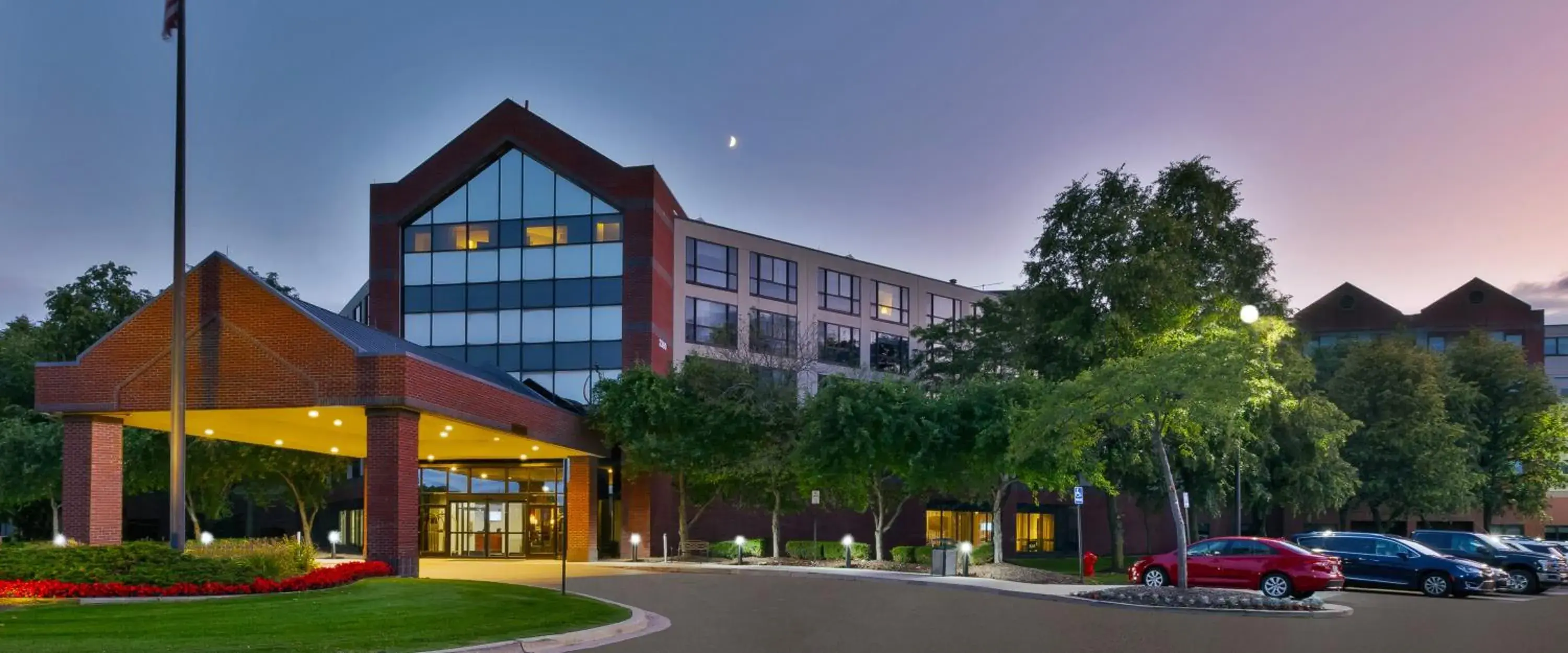 Facade/entrance in Hotel Auburn Hills Facade/entrance in Hotel Auburn Hills