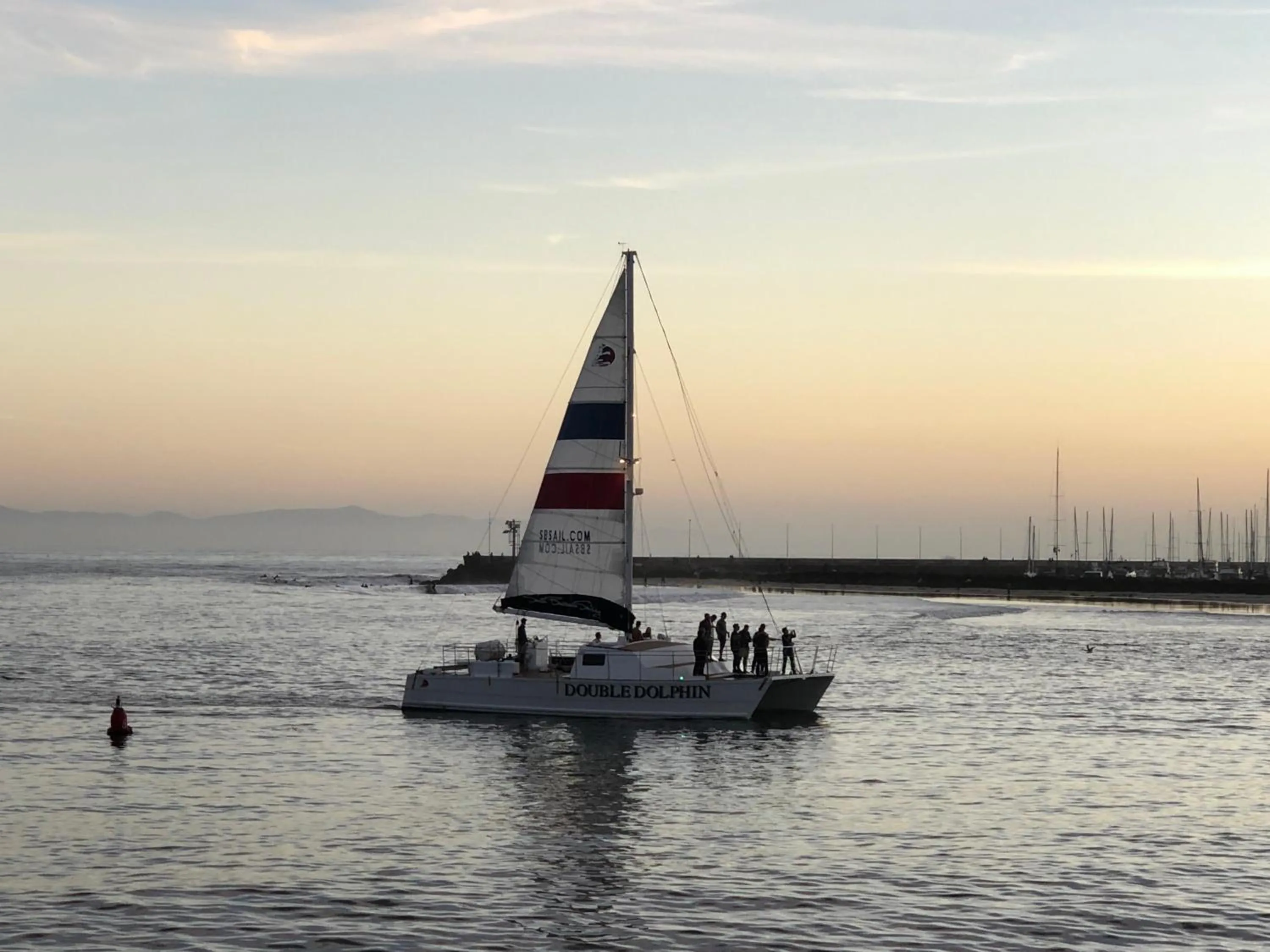 Evening entertainment in Ala Mar by the Sea