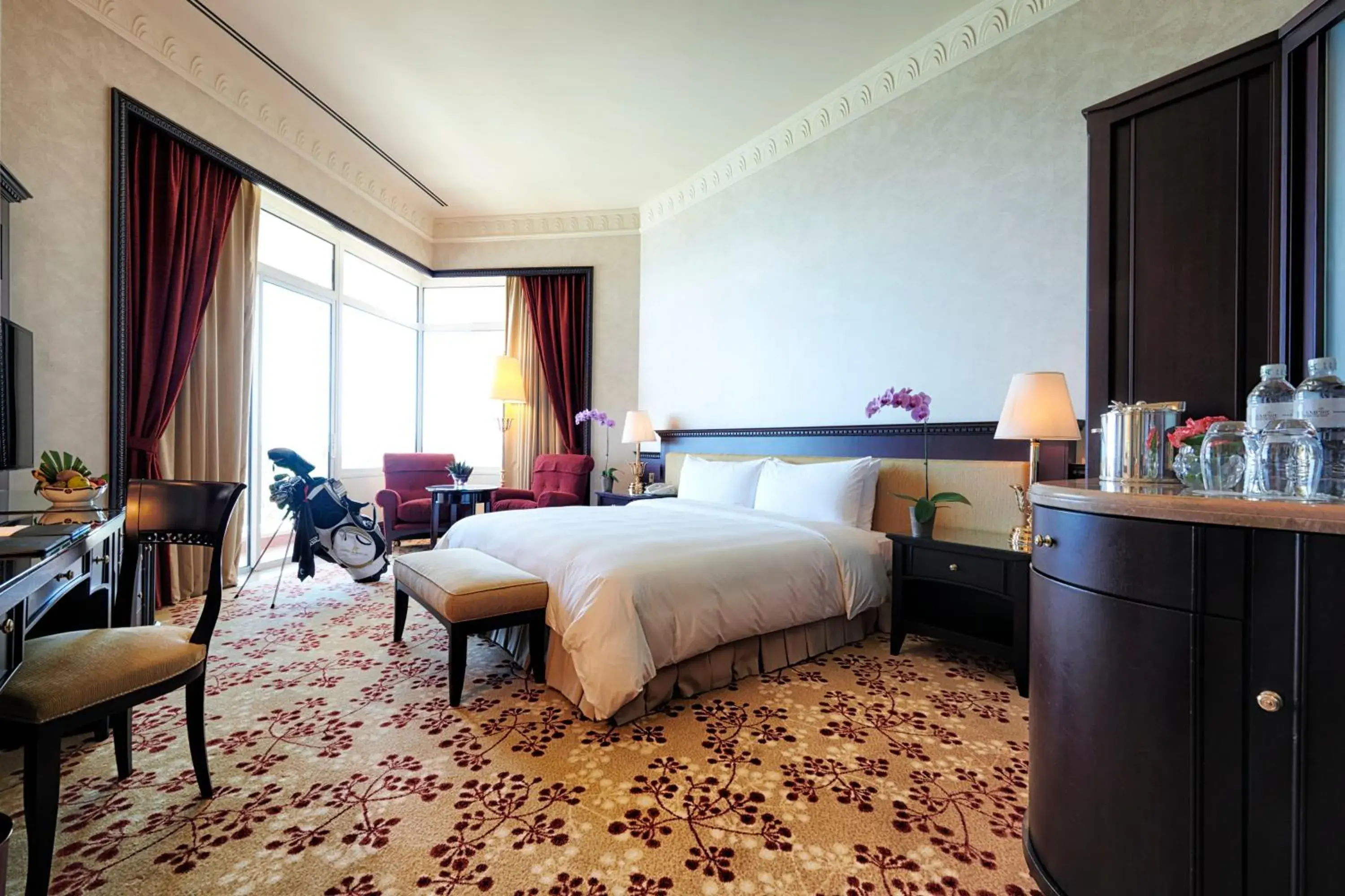 Bed in The Empire Brunei Bed in The Empire Brunei