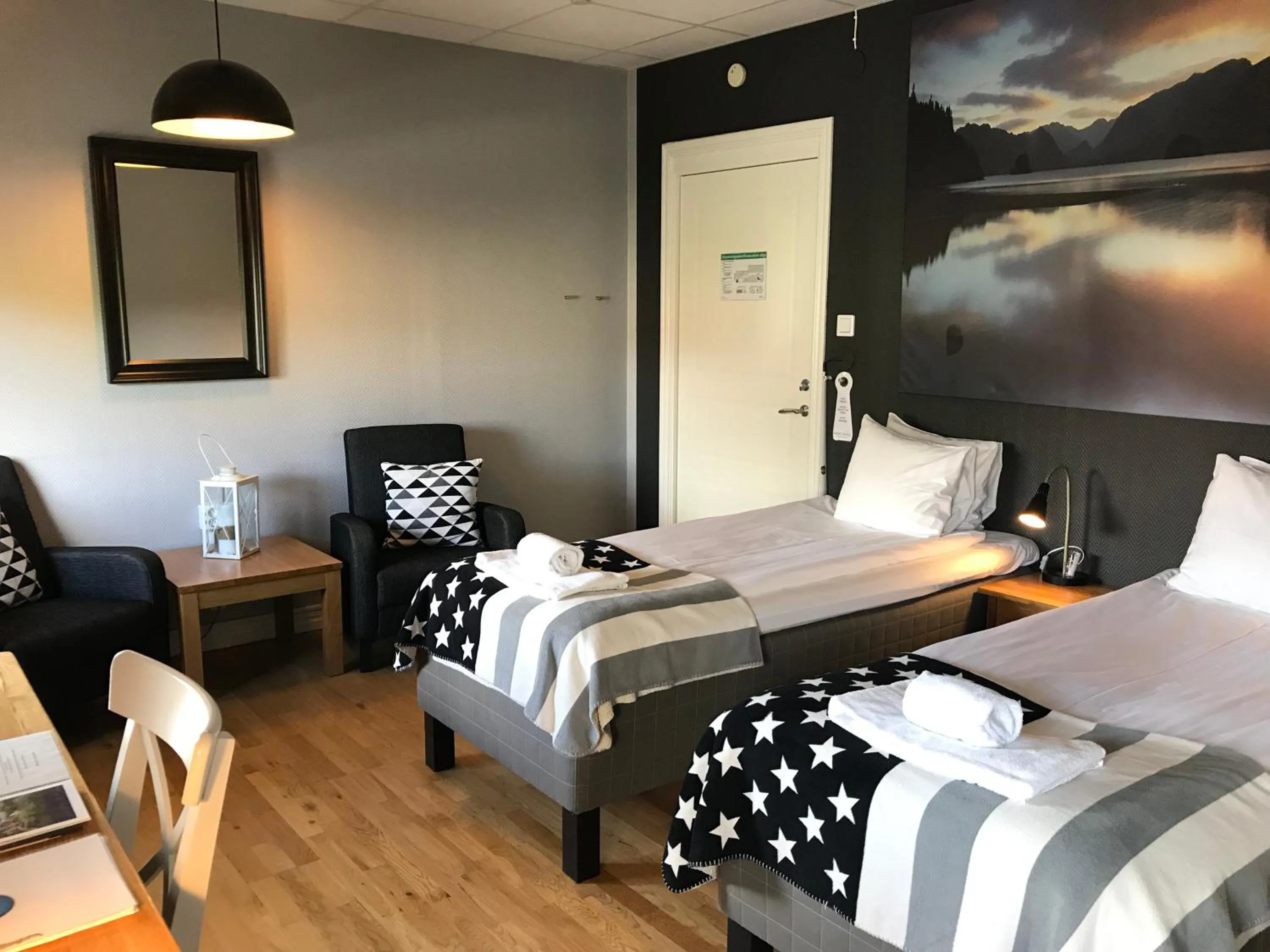 Bedroom, Bed in Port Hotel