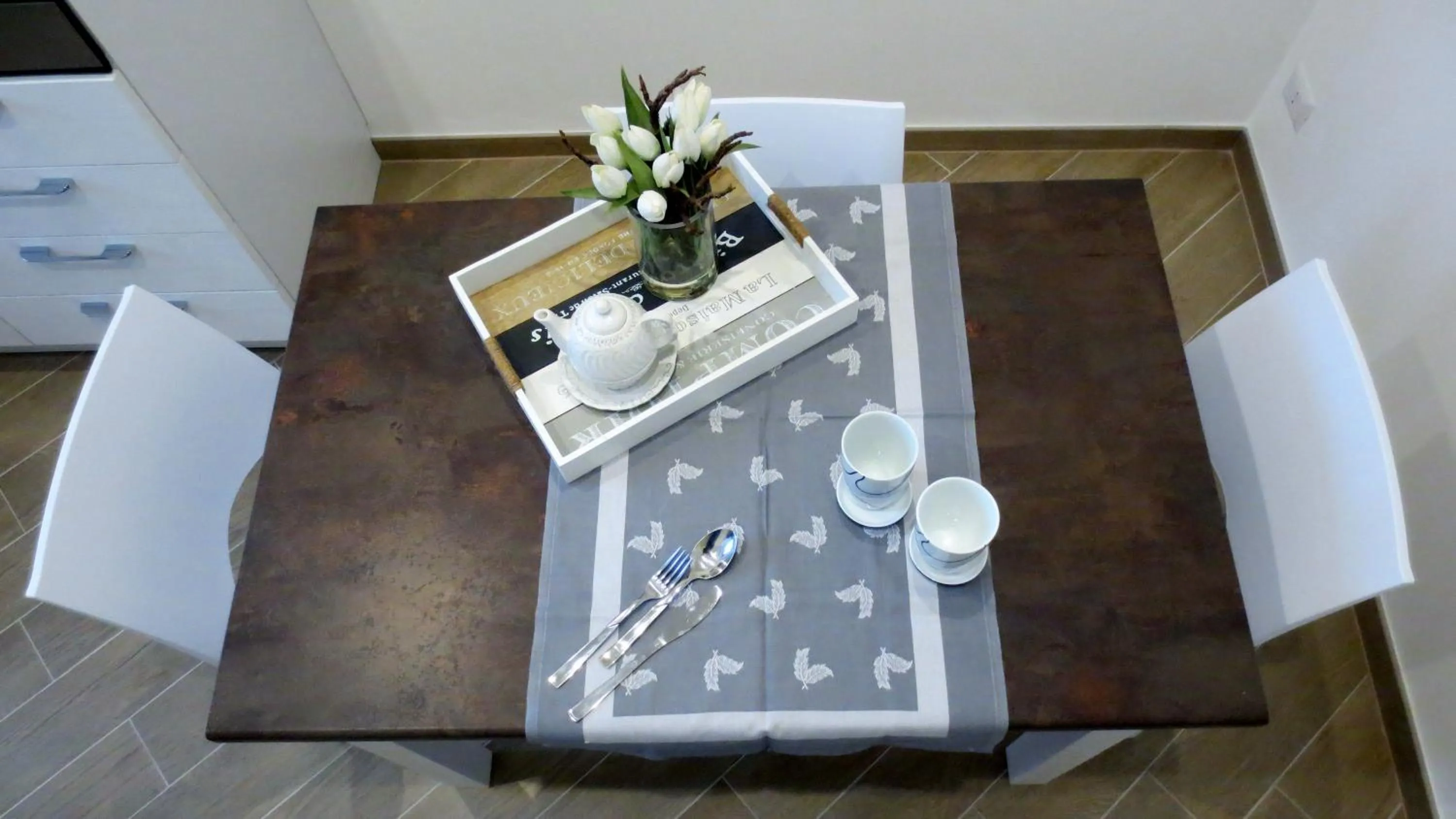 Dining area in Domus Antiqua Residence