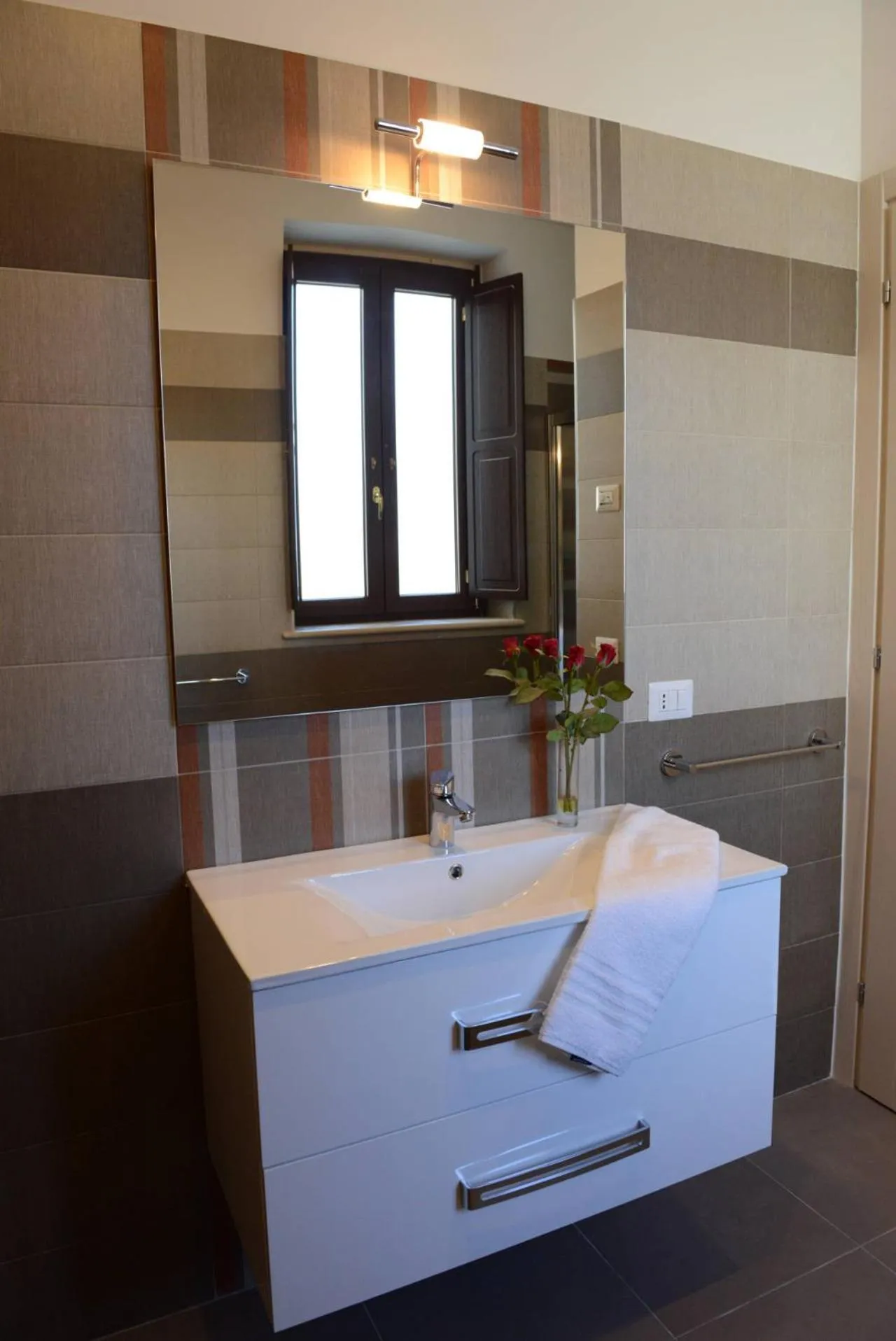 Bathroom in Domus Antiqua Residence