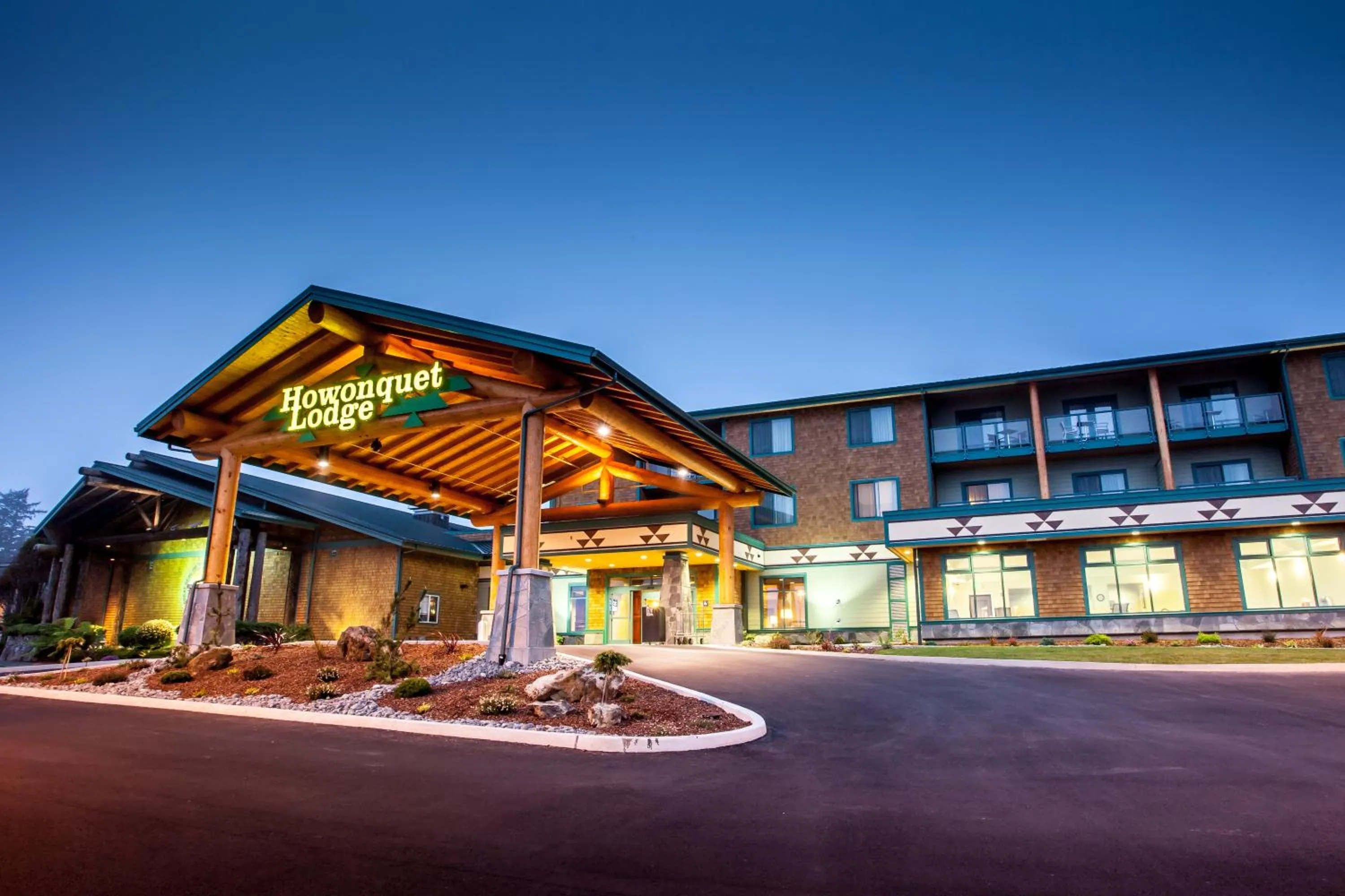 Facade/entrance in Lucky 7 Casino & Hotel (Howonquet Lodge)