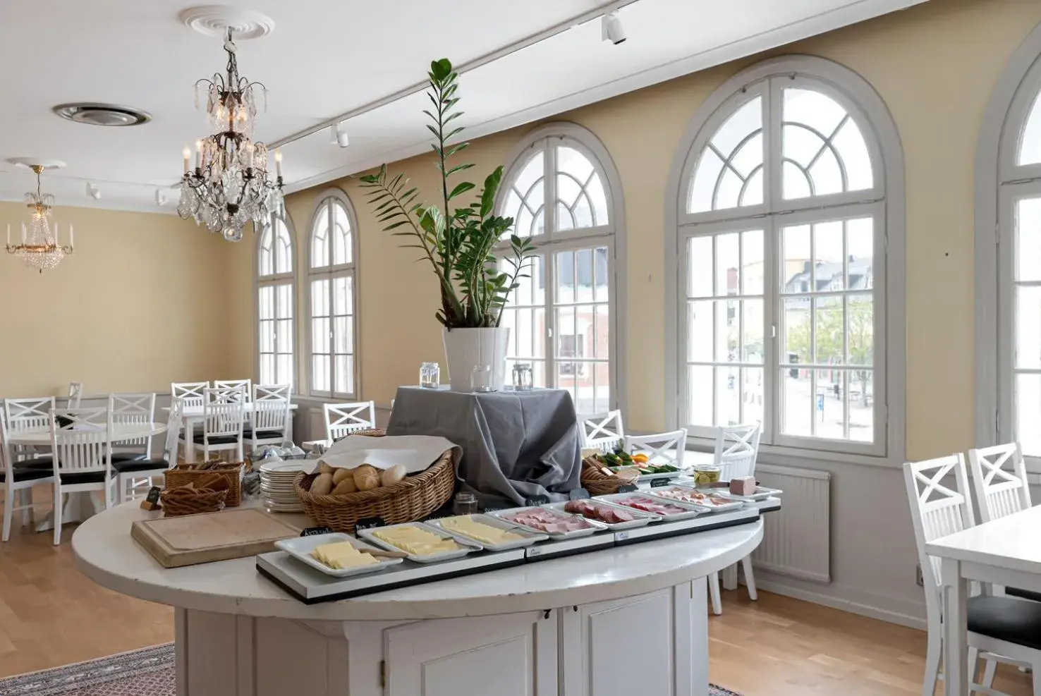 Breakfast in Hotel Bishops Arms Strängnäs Breakfast in Hotel Bishops Arms Strängnäs