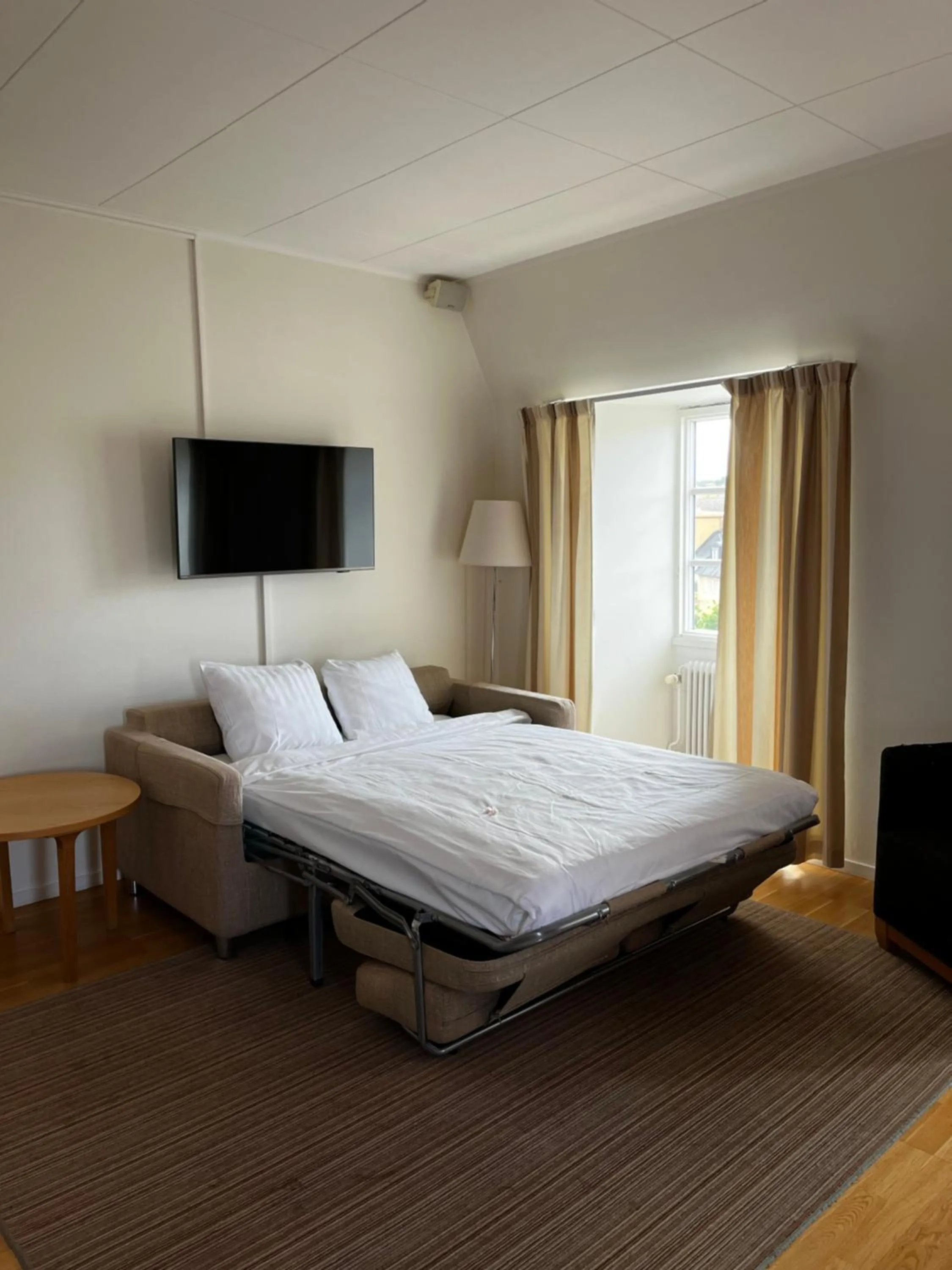 Bed in Hotel Bishops Arms Strängnäs