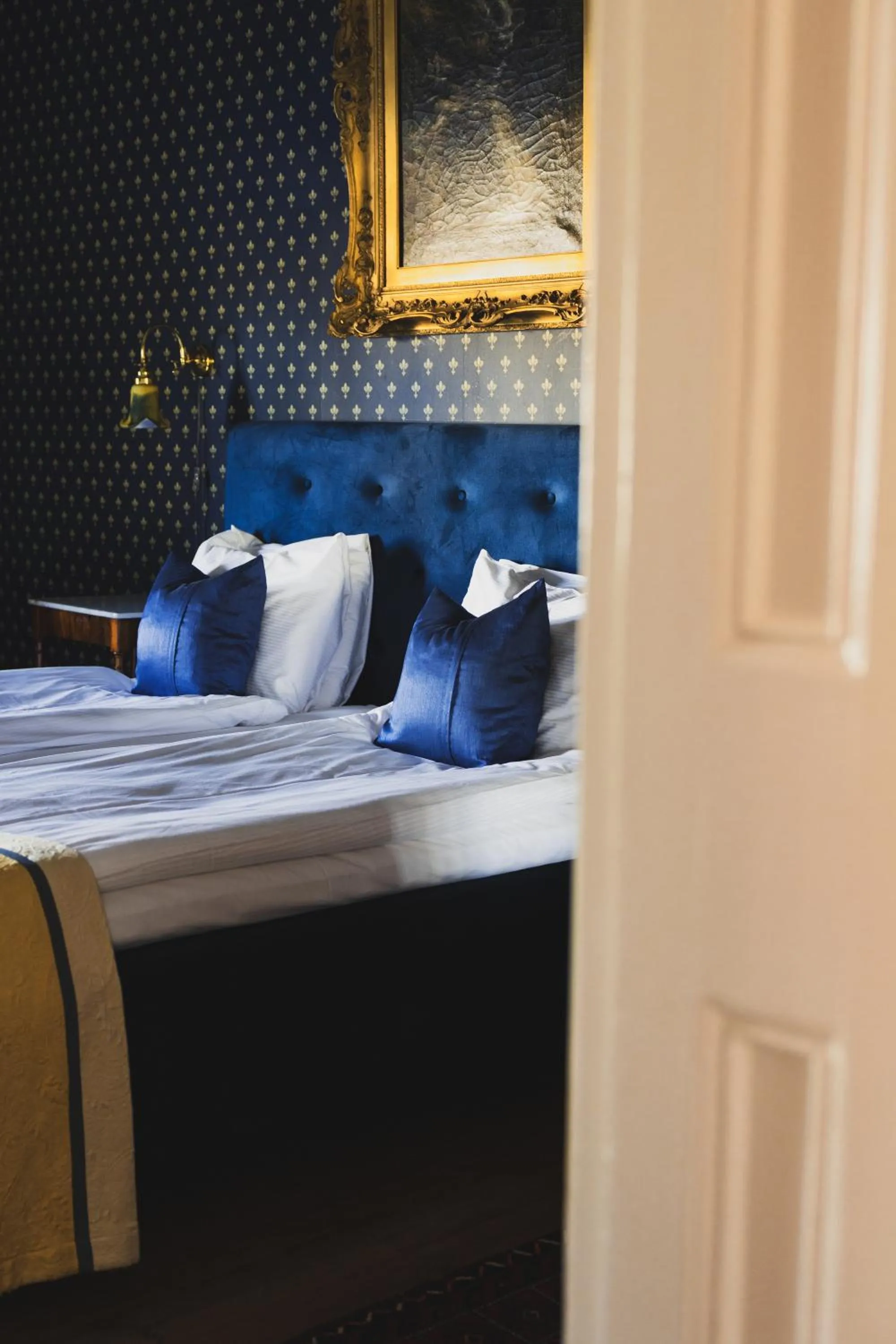 Bed in Vadstena Klosterhotell Konferens & Spa