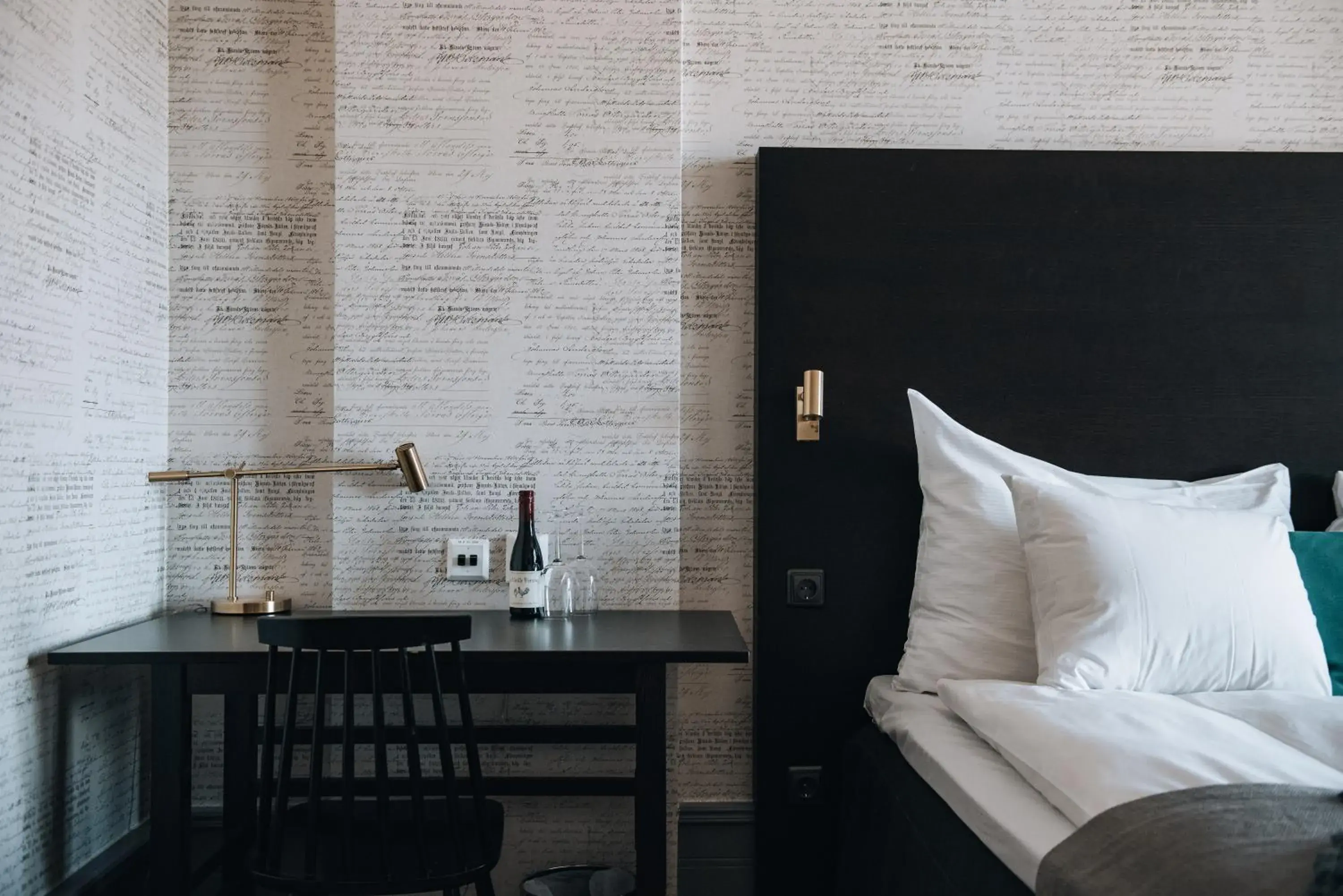 Seating area, Bed in Clarion Hotel Wisby Seating area, Bed in Clarion Hotel Wisby