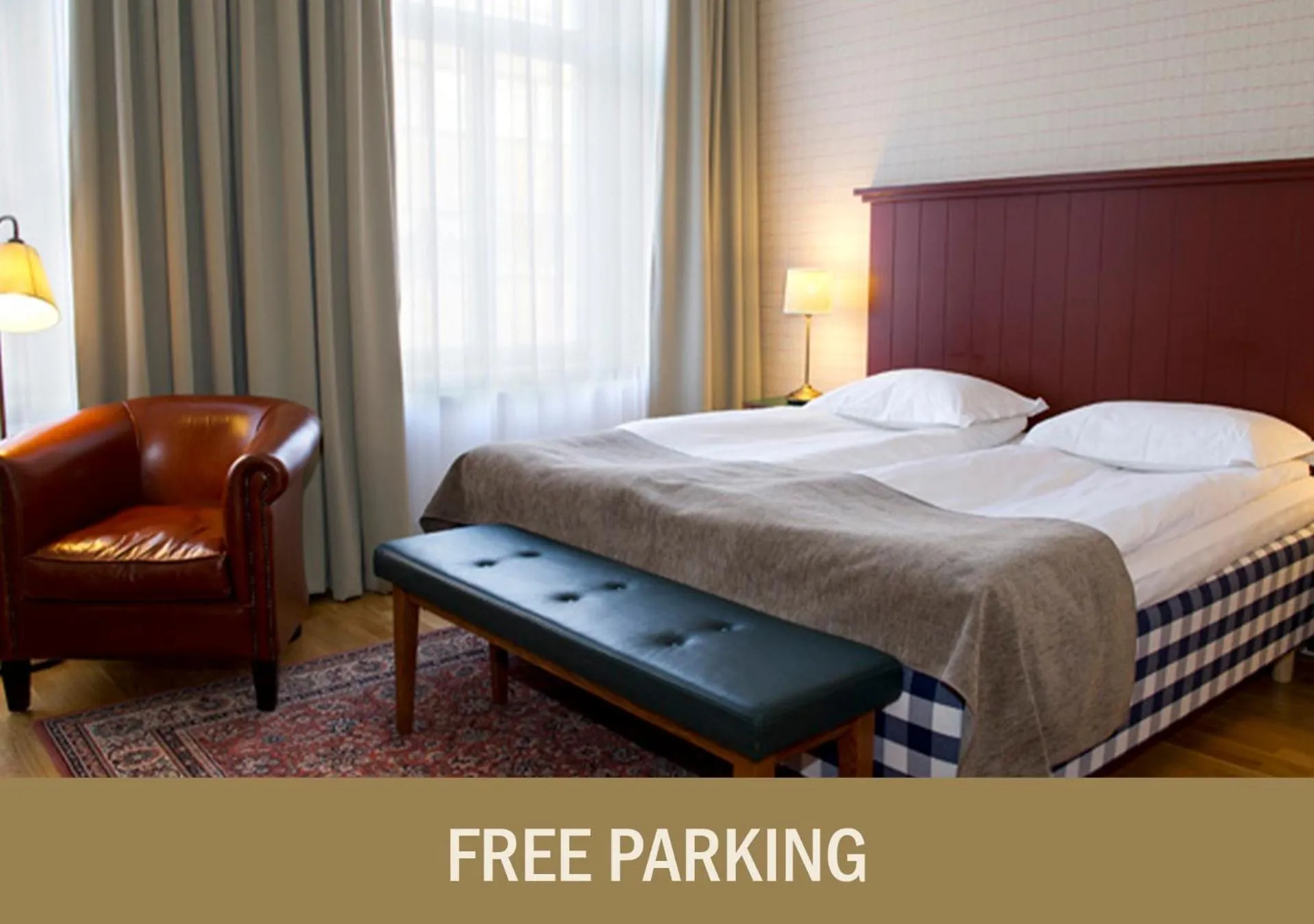 Photo of the whole room, Bed in Hotel Bishops Arms Köping