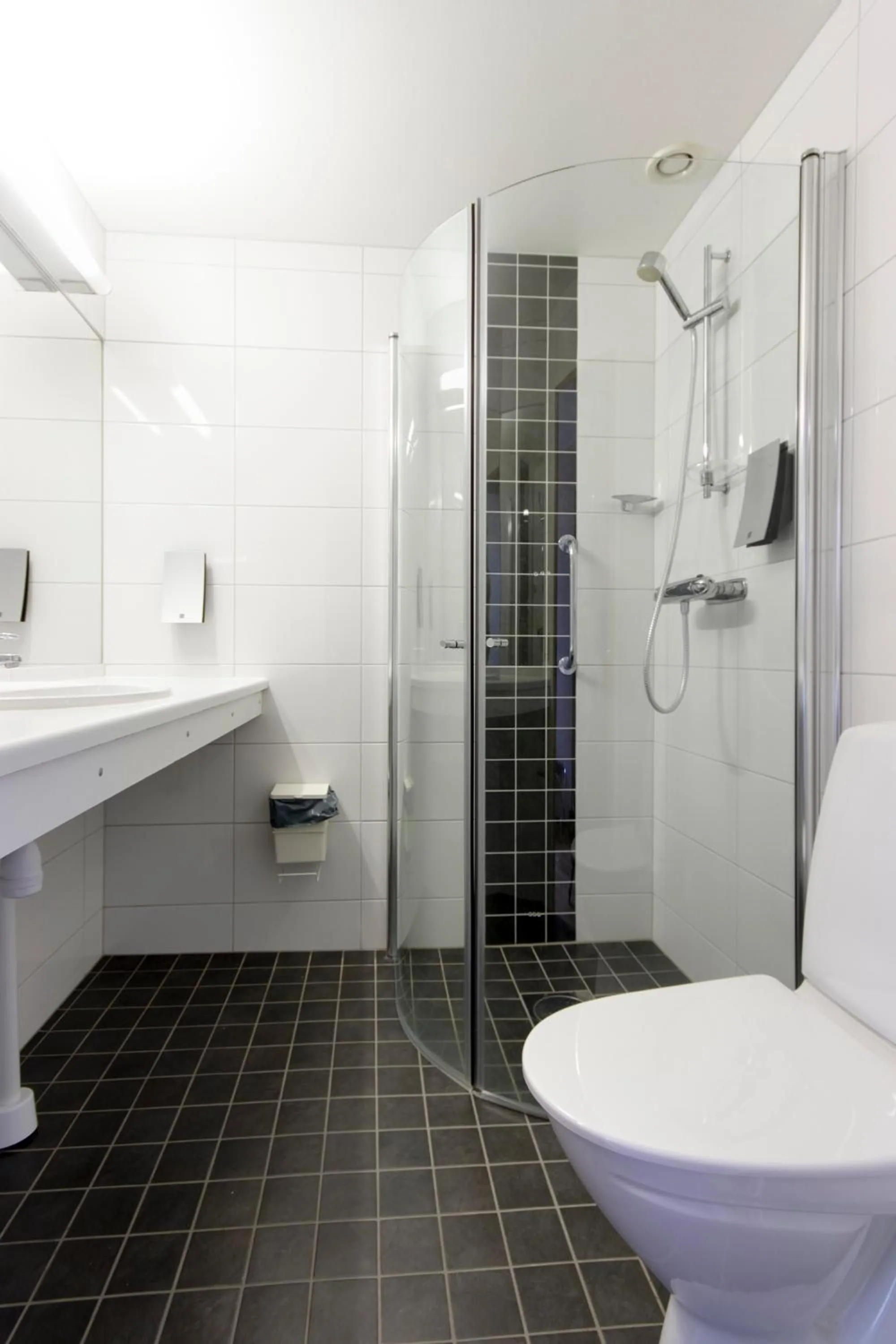 Bathroom in First Hotel Statt Örnsköldsvik