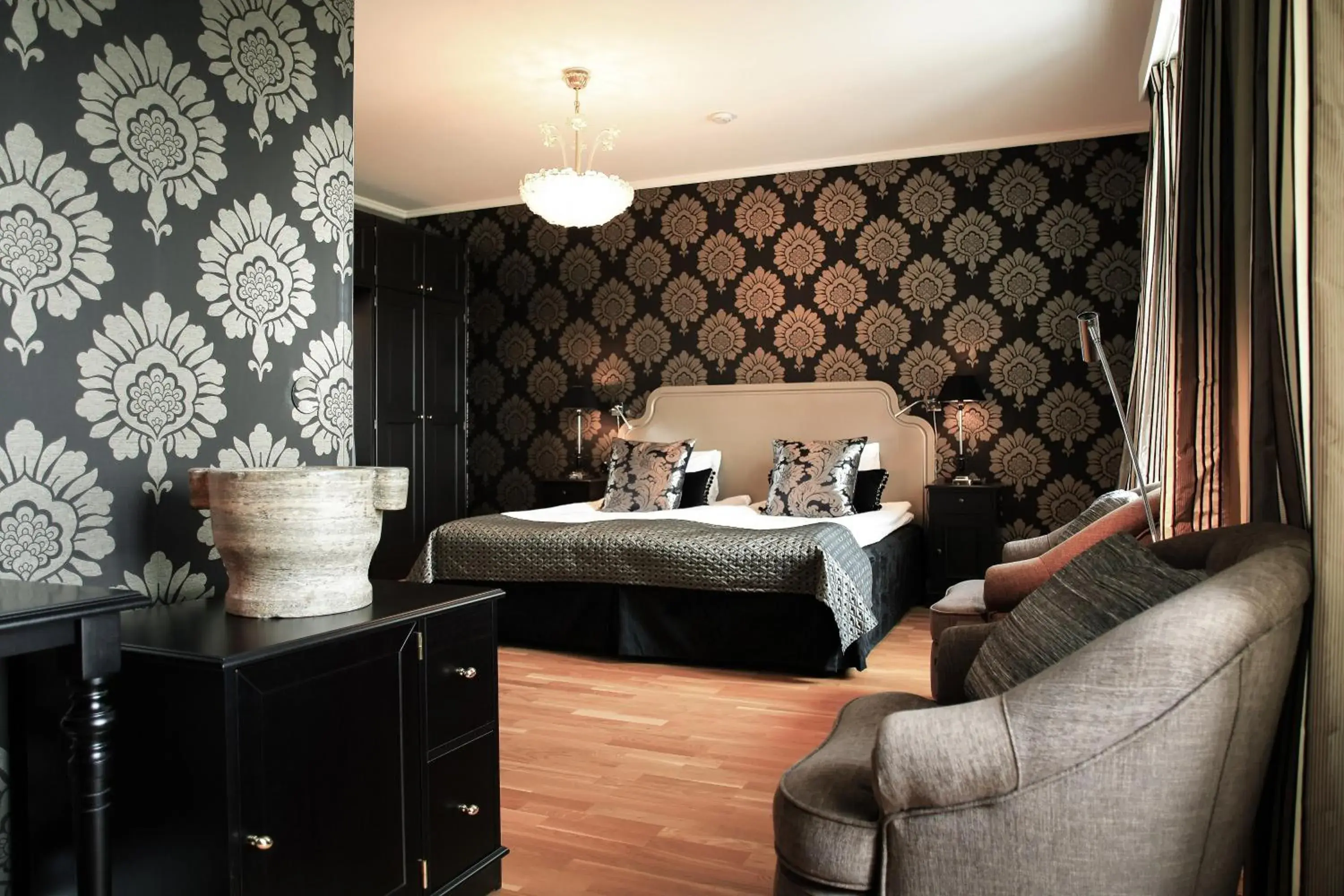 Double Room - single occupancy in Bjertorp Slott Double Room - single occupancy in Bjertorp Slott