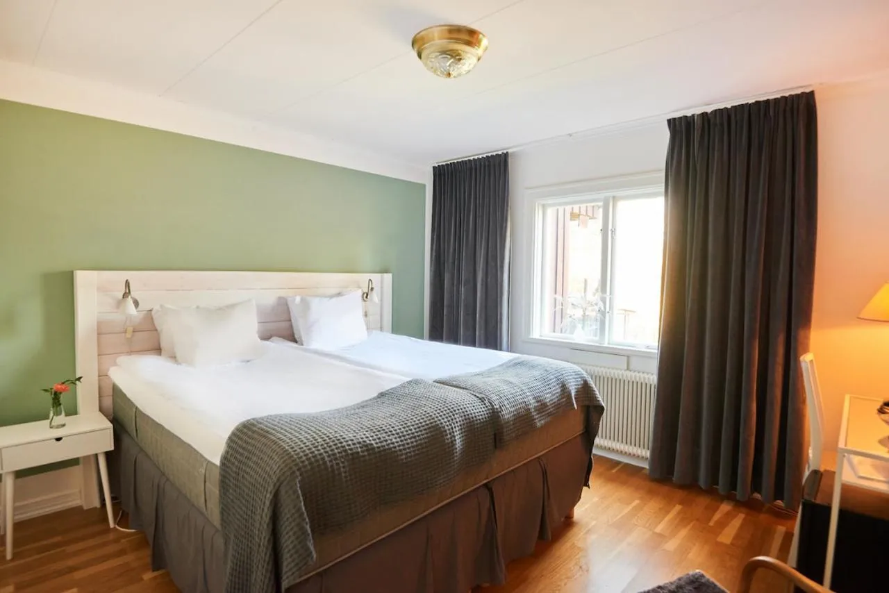 Bed in Mullsjö Hotell & Konferens