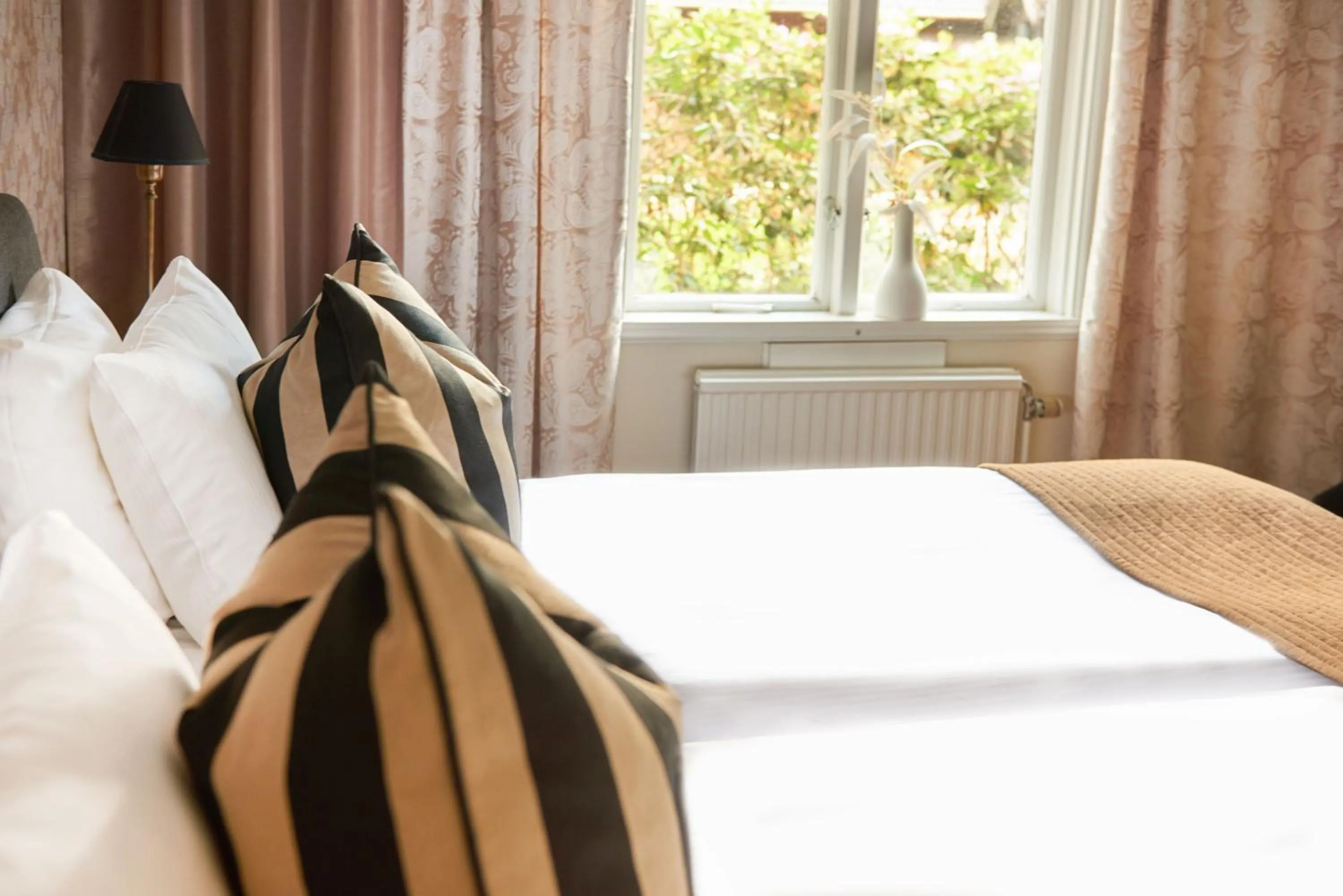 Bed in Mullsjö Hotell & Konferens