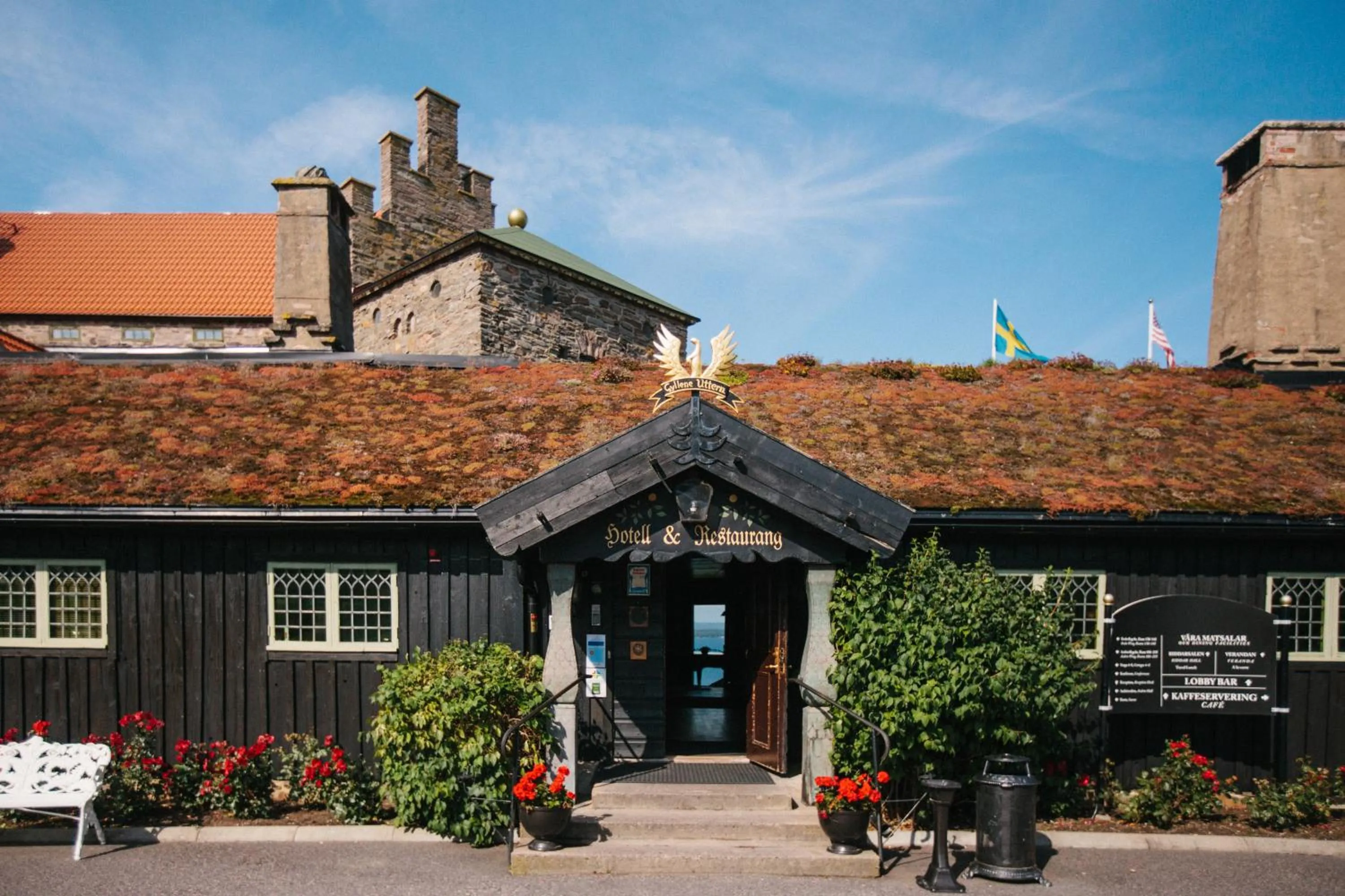 Facade/entrance in Hotel Gyllene Uttern