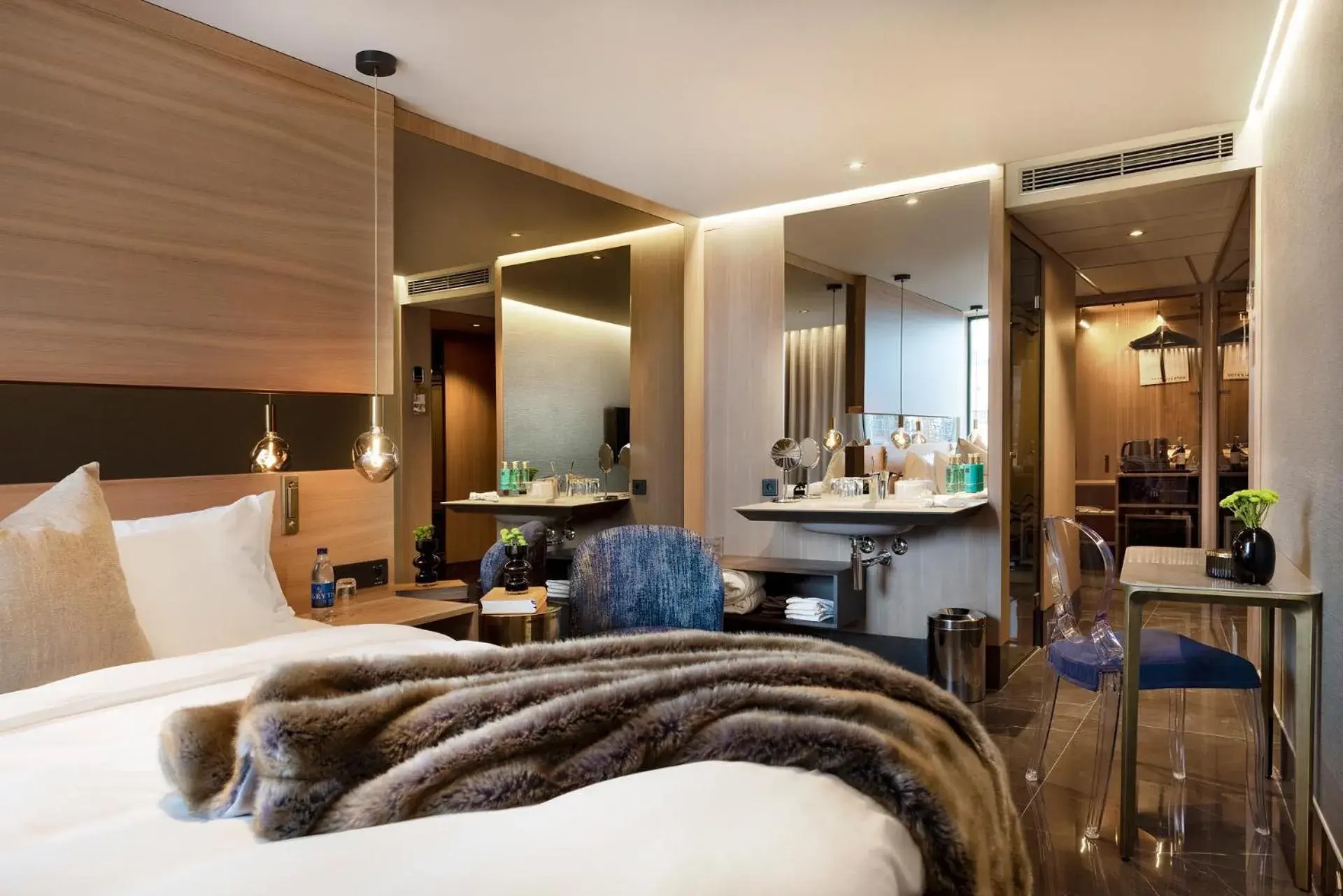 Bedroom, Bed in Hotel Riverton Bedroom, Bed in Hotel Riverton