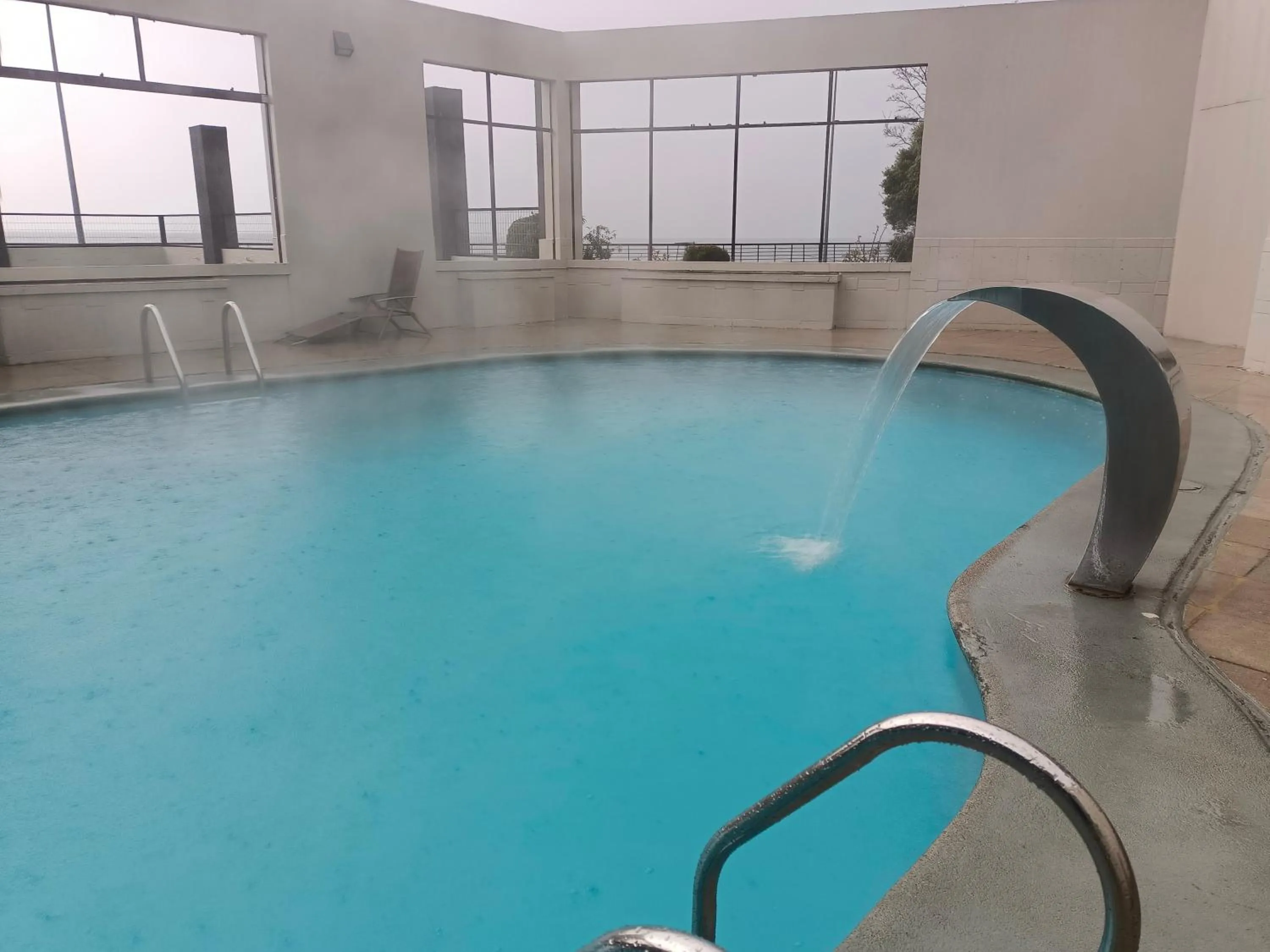 Swimming pool in Apart Enjoy Pucón