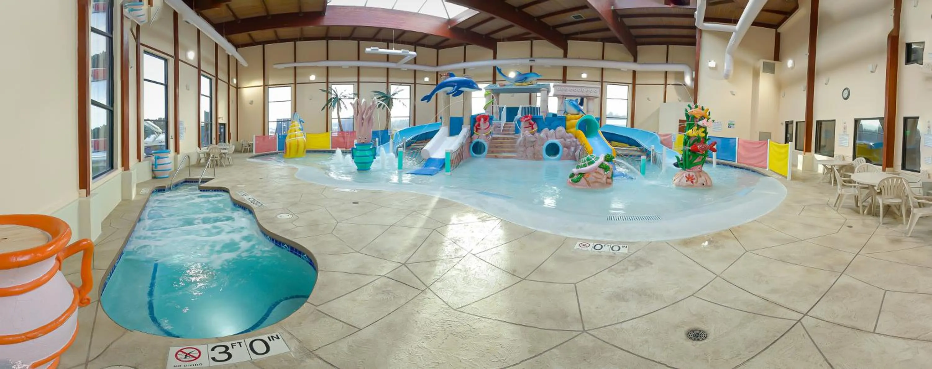 Grand Marquis Waterpark Hotel & Suites