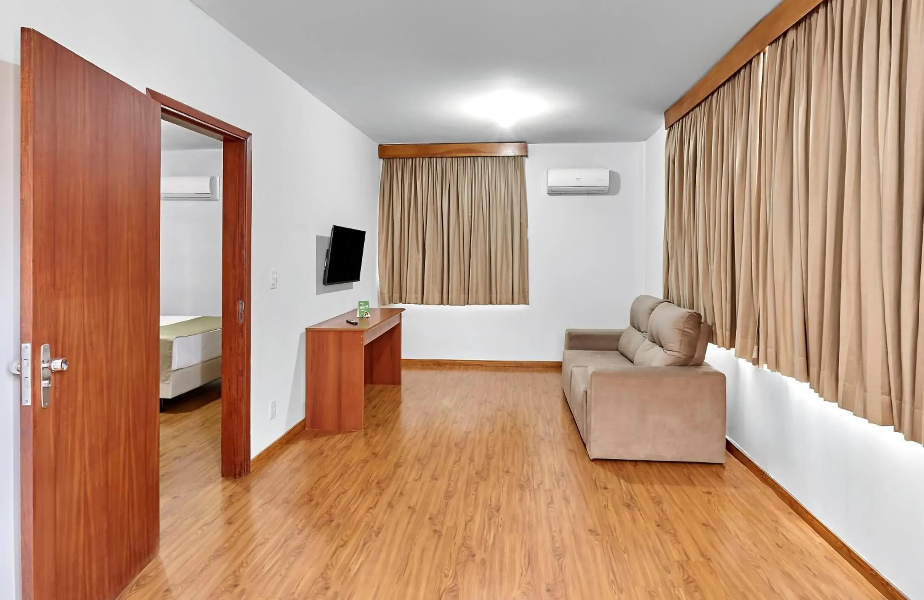 Bedroom, Bed in Hotel Nacional Inn Limeira Bedroom, Bed in Hotel Nacional Inn Limeira