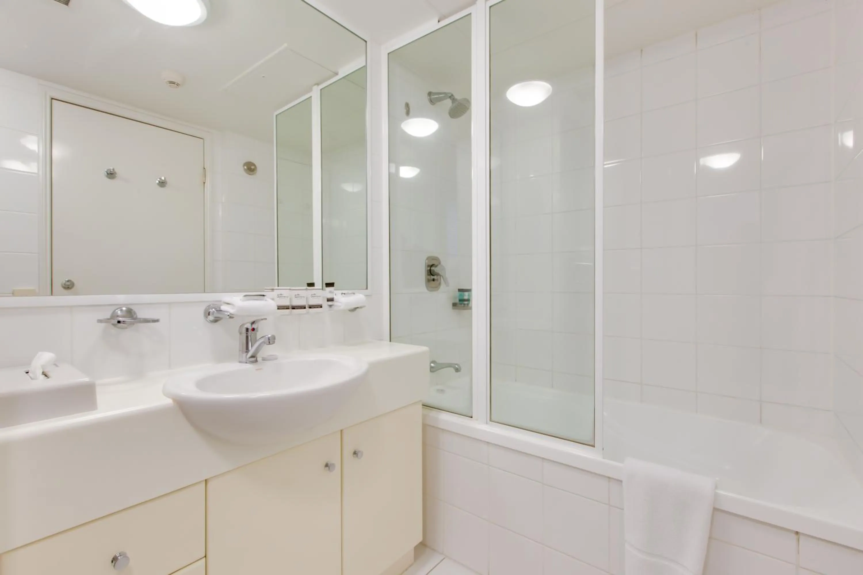 Bathroom in Oakwood Hotel & Apartments Brisbane