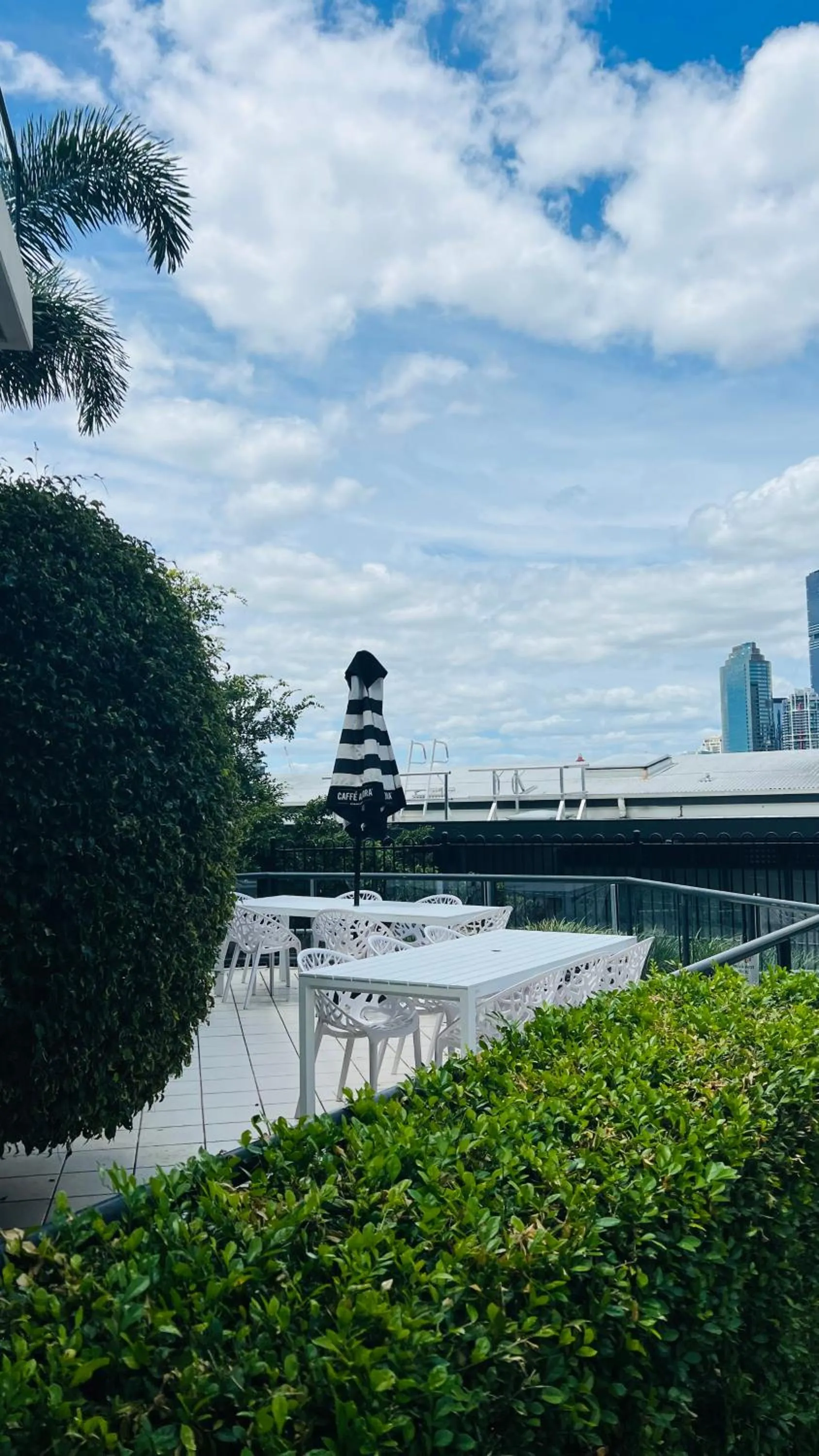 Area and facilities in Oakwood Hotel & Apartments Brisbane