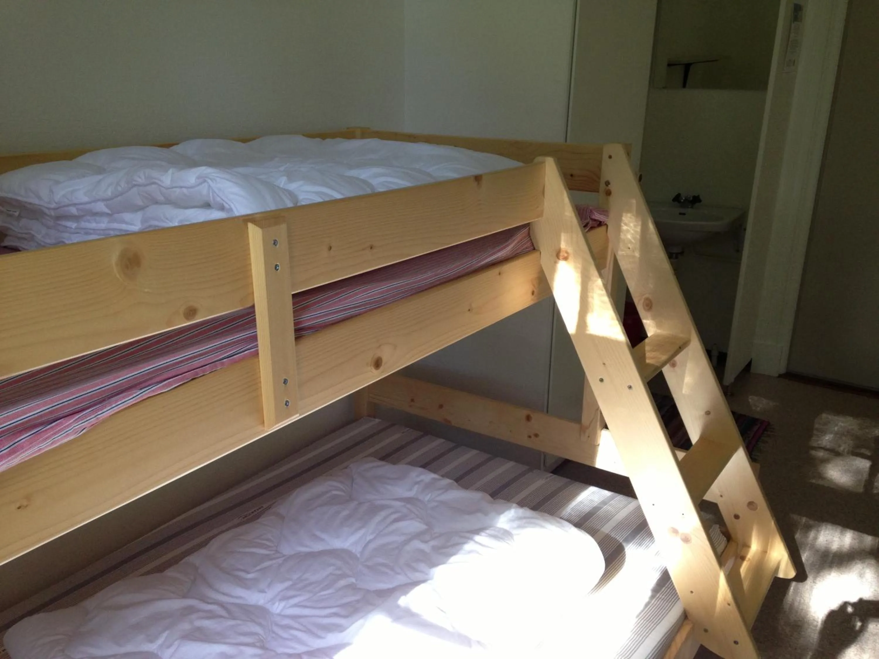 bunk bed, Bed in Ronneby Brunnspark Vandrarhem och B&B