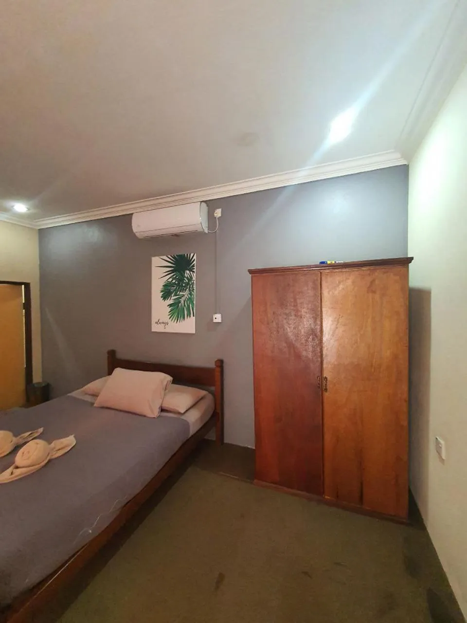 wardrobe, Bed in NKS Chalet