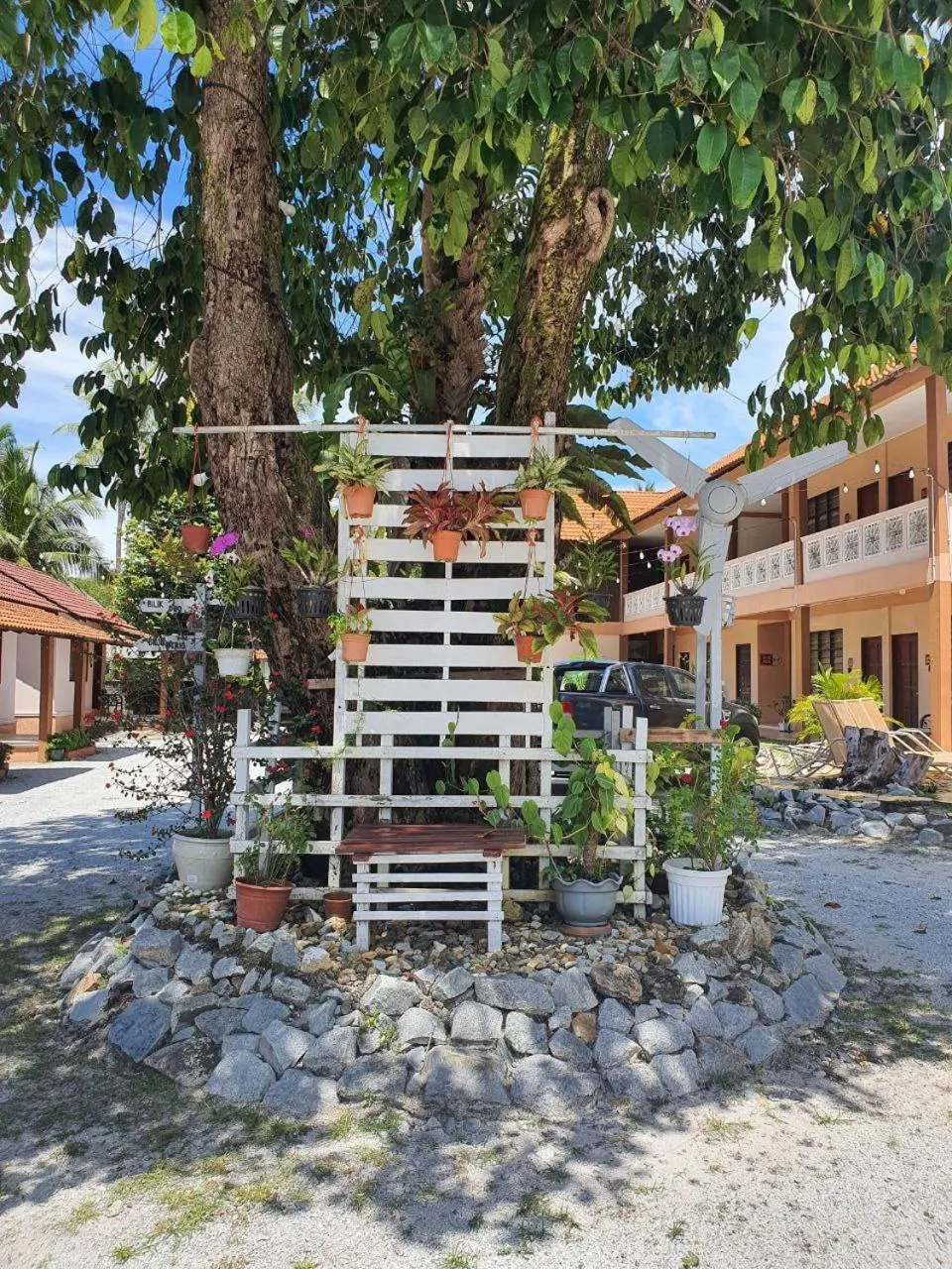 Seating area in NKS Chalet