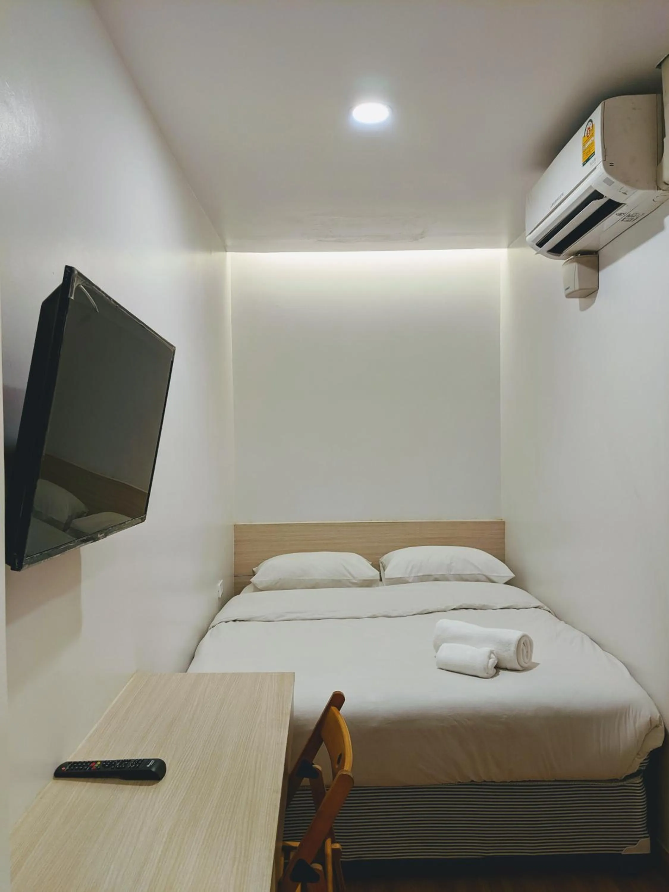 Standard Double Room in Good One Poshtel & Cafe Bar