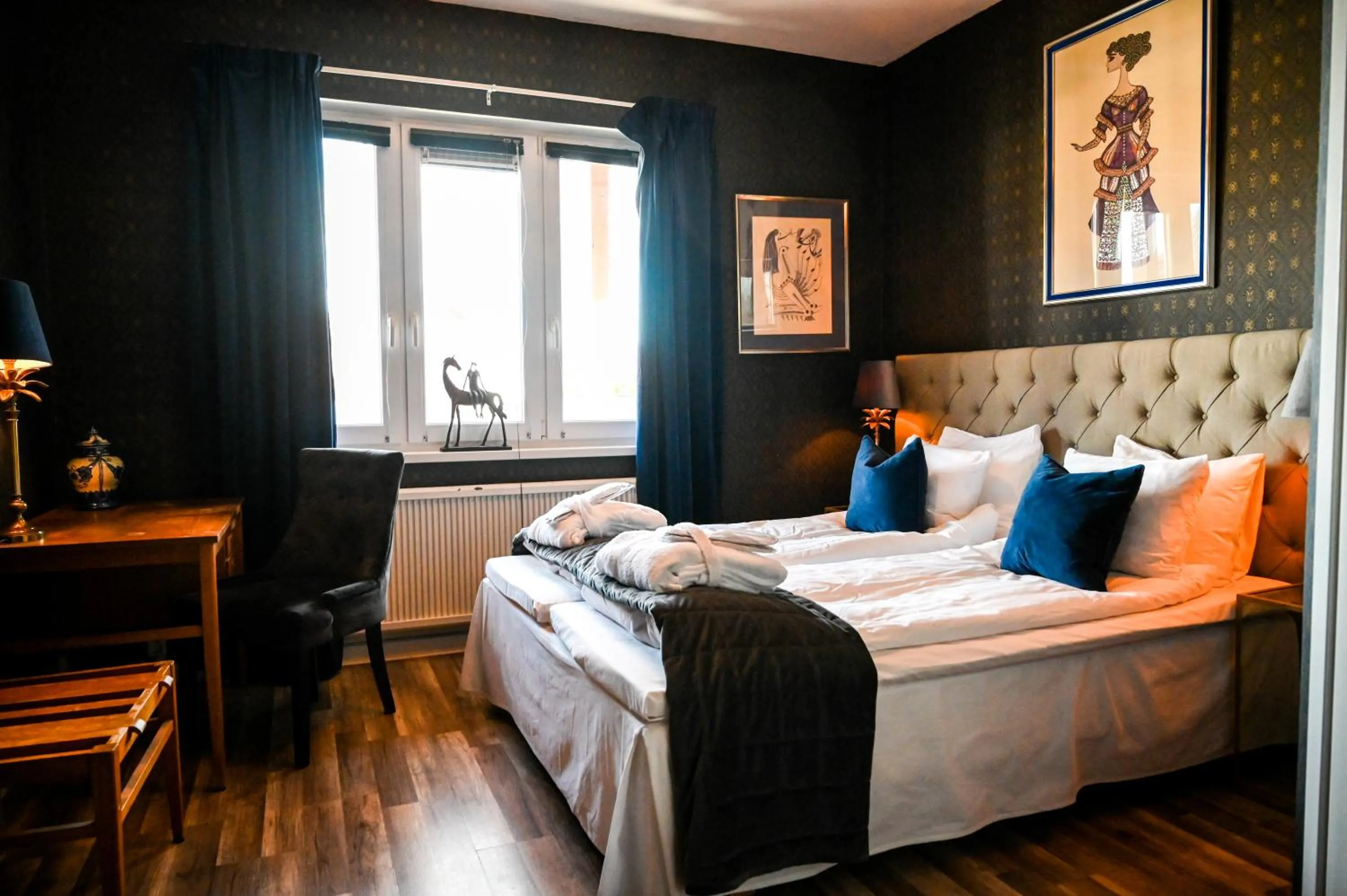 Bed in Palace Hotell