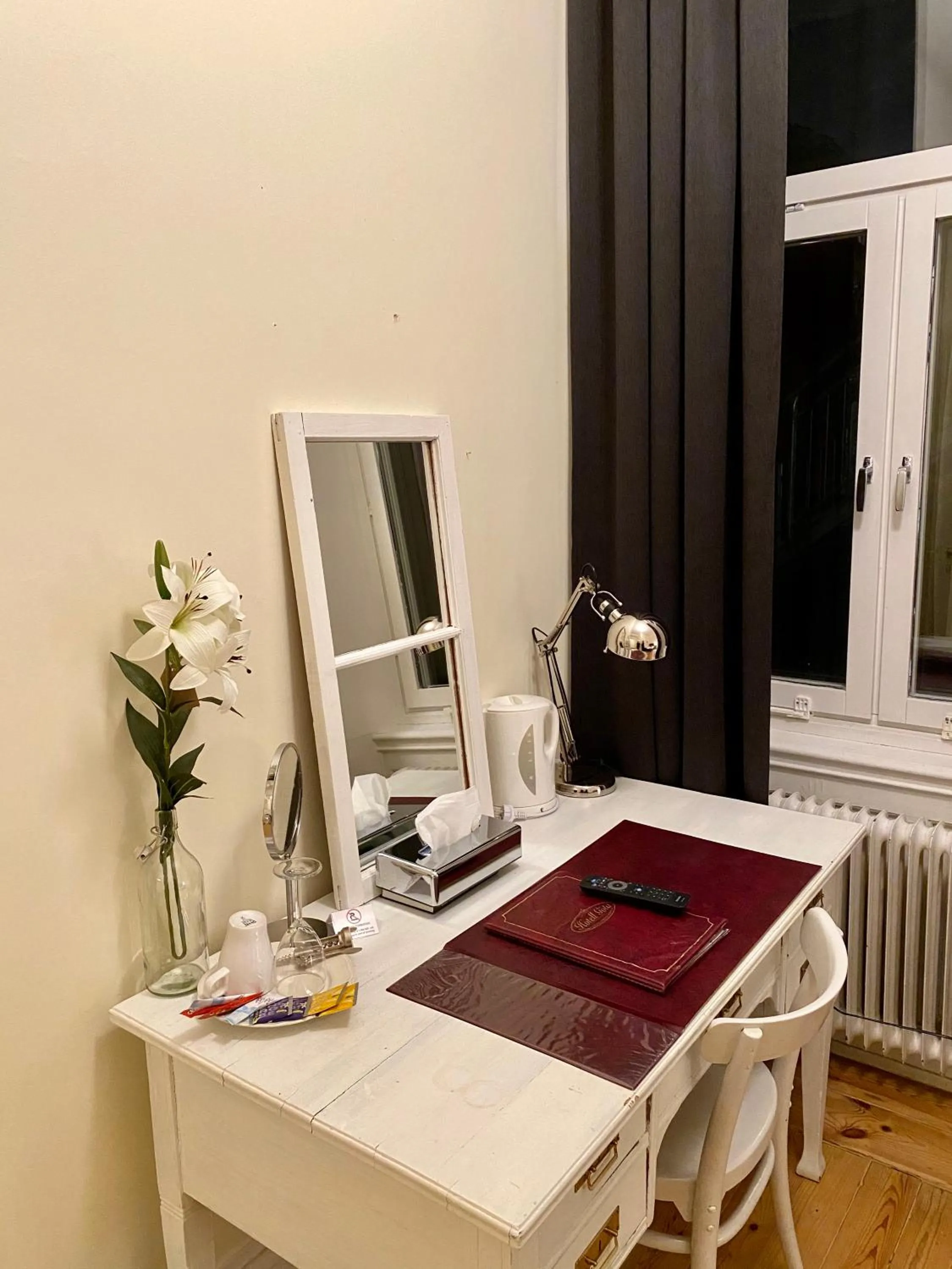 TV/Entertainment Center in Hotell Göta