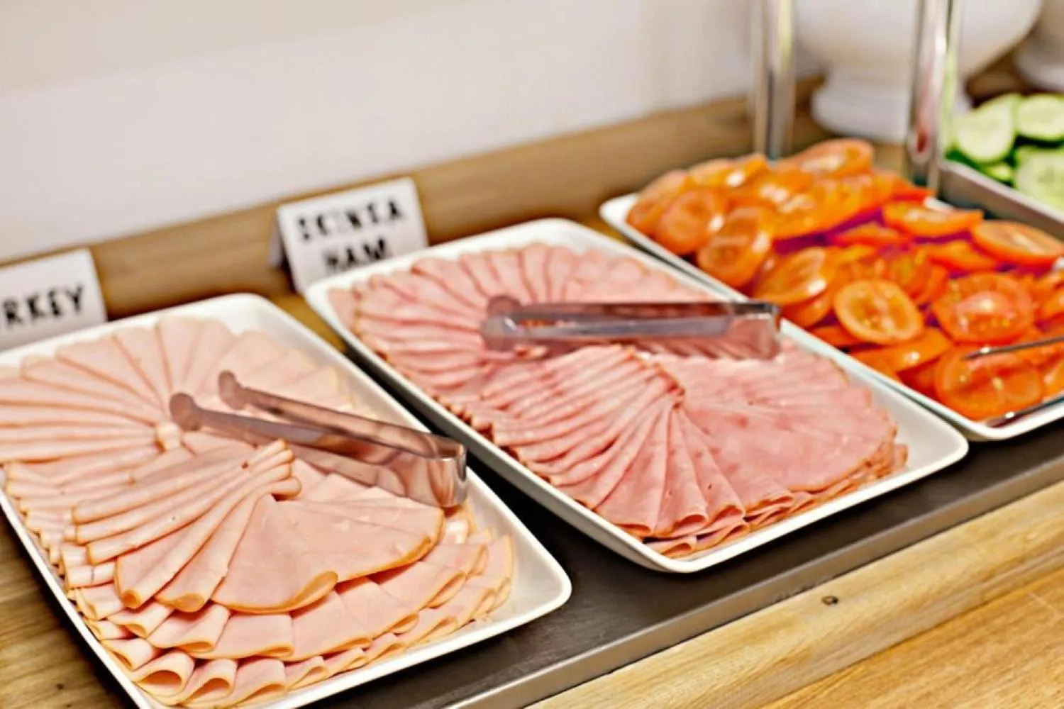 Buffet breakfast in Hotell Dialog