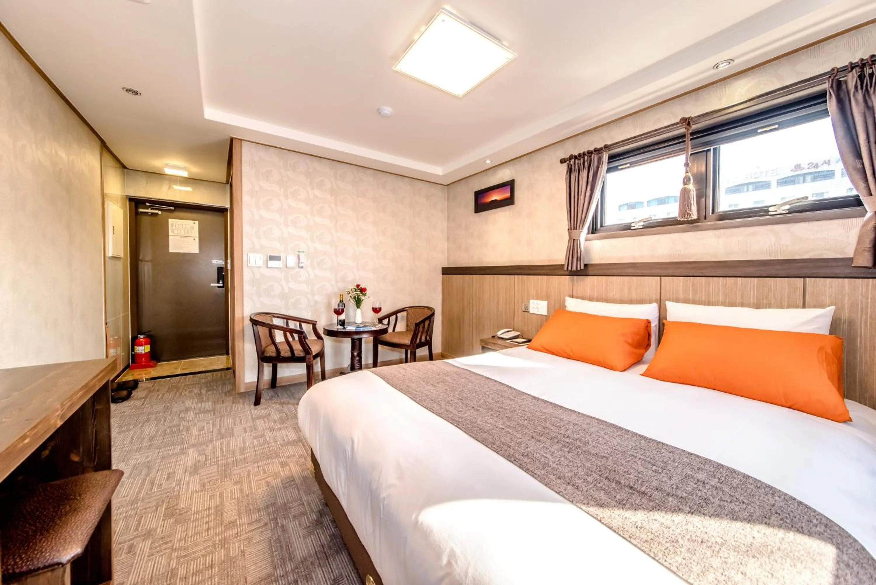 Photo of the whole room, Bed in Index Hotel J Dream Jeju