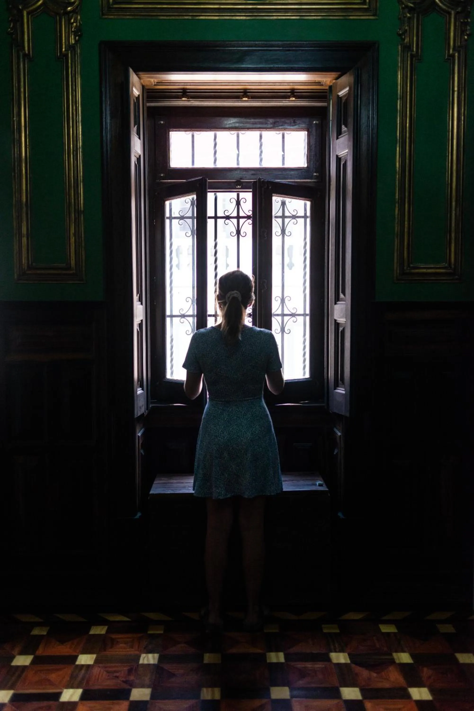 Decorative detail in Sant Jordi Hostels Lisbon