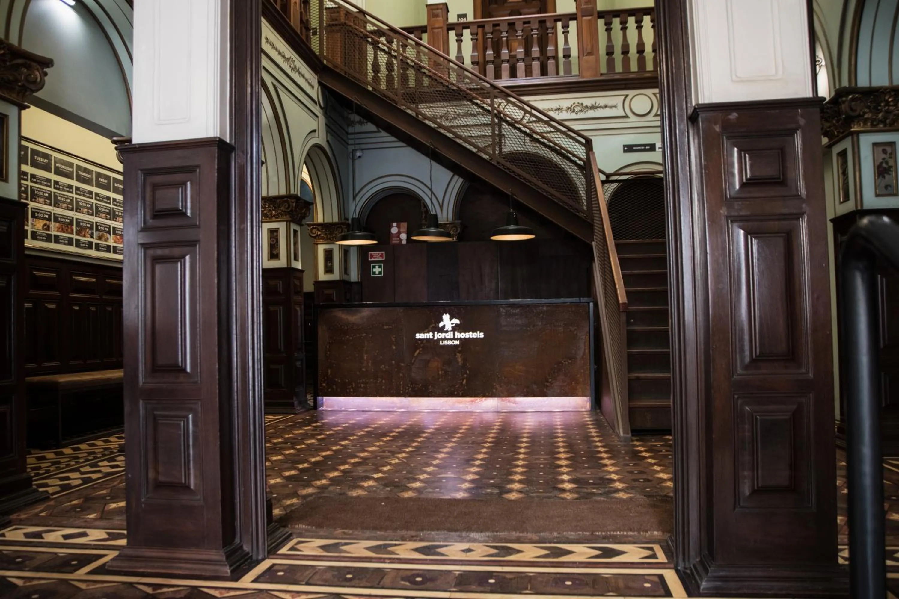 Lobby or reception in Sant Jordi Hostels Lisbon