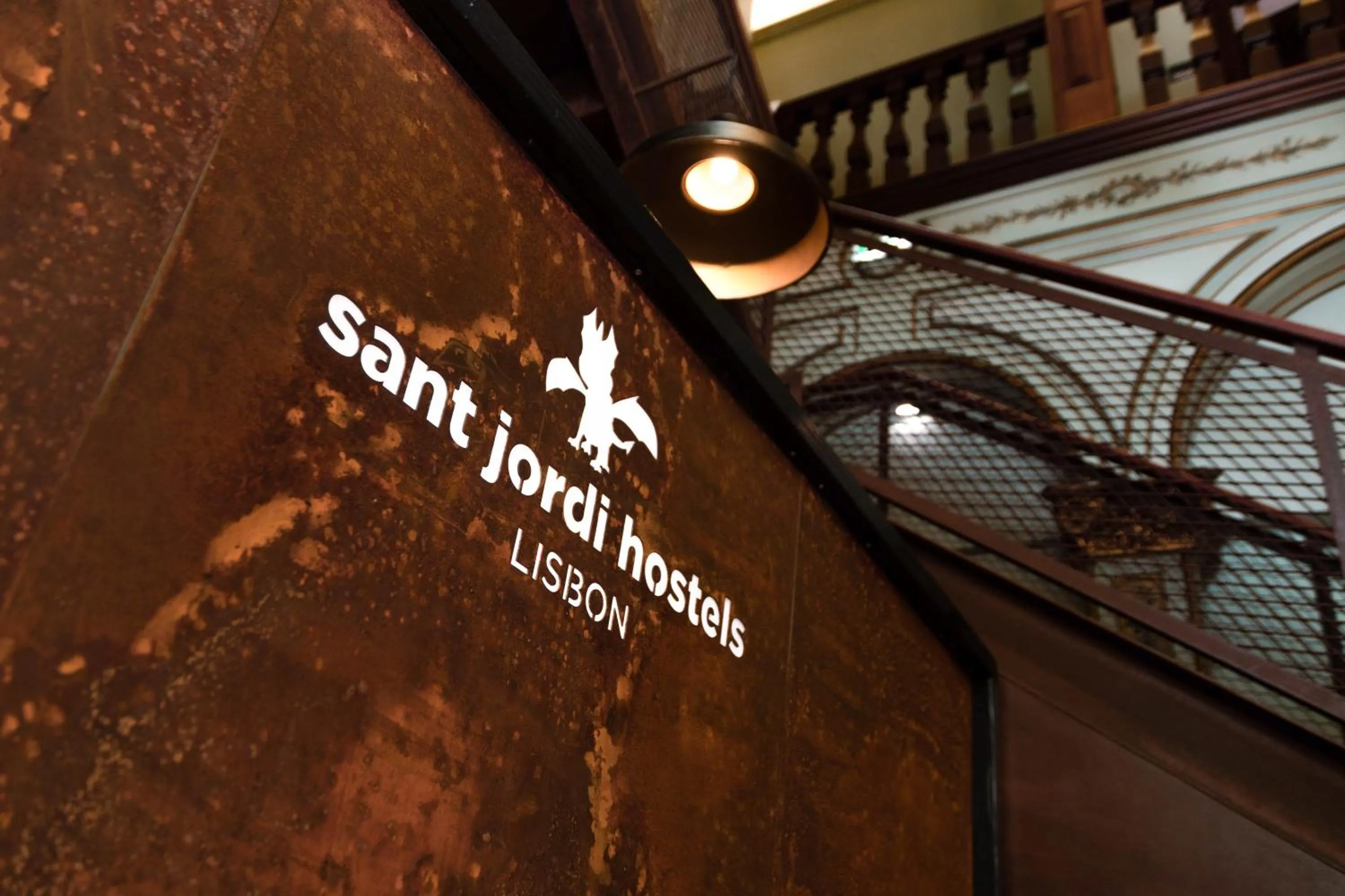 Property logo or sign in Sant Jordi Hostels Lisbon