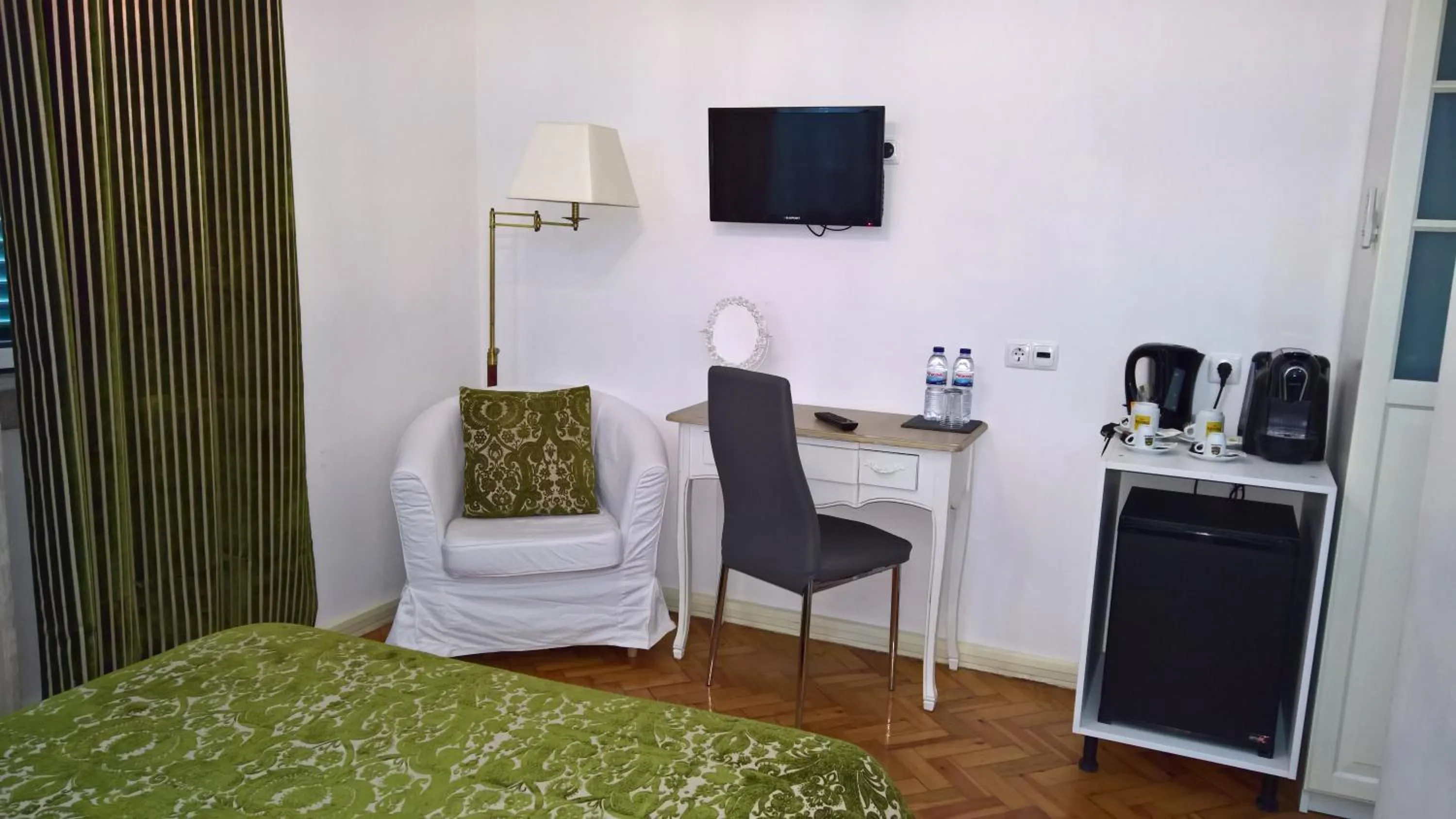 Bedroom, Bed in Estalagem da Liberdade