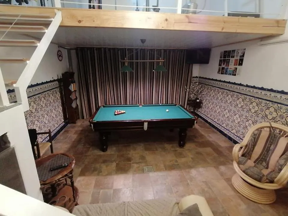 Communal lounge/ TV room in Estalagem da Liberdade