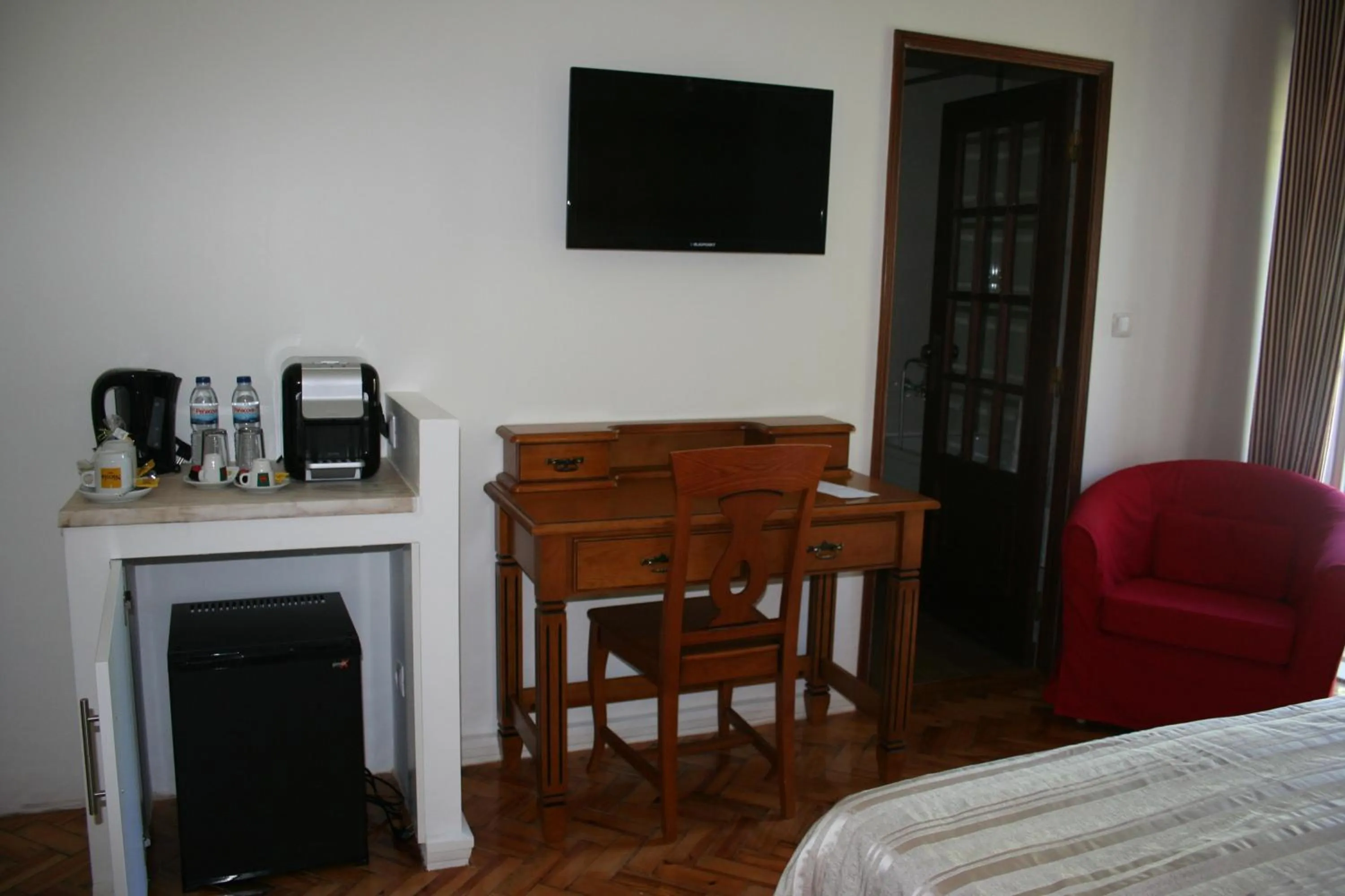 TV and multimedia in Estalagem da Liberdade