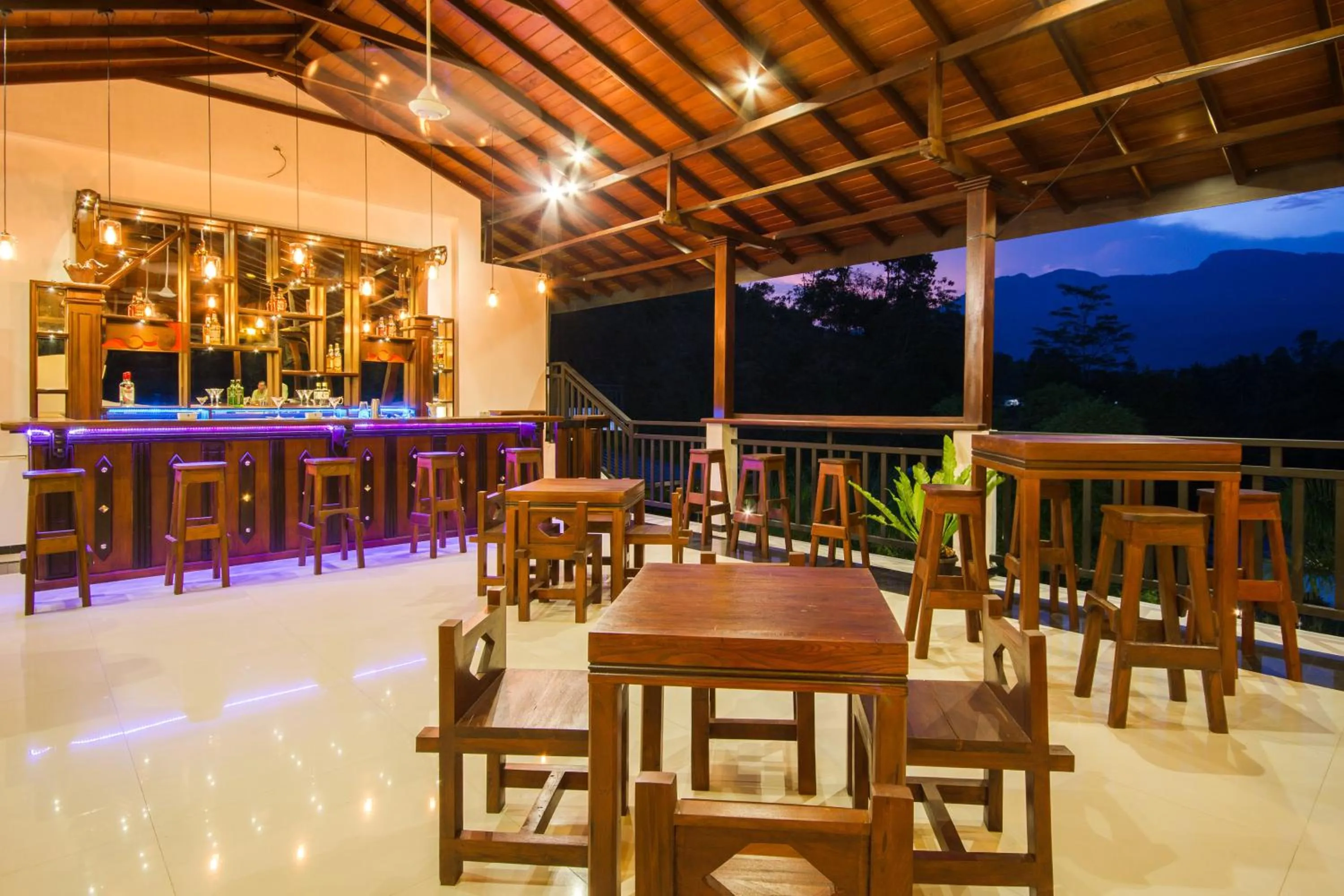 Alcoholic drinks in Okwin Resort