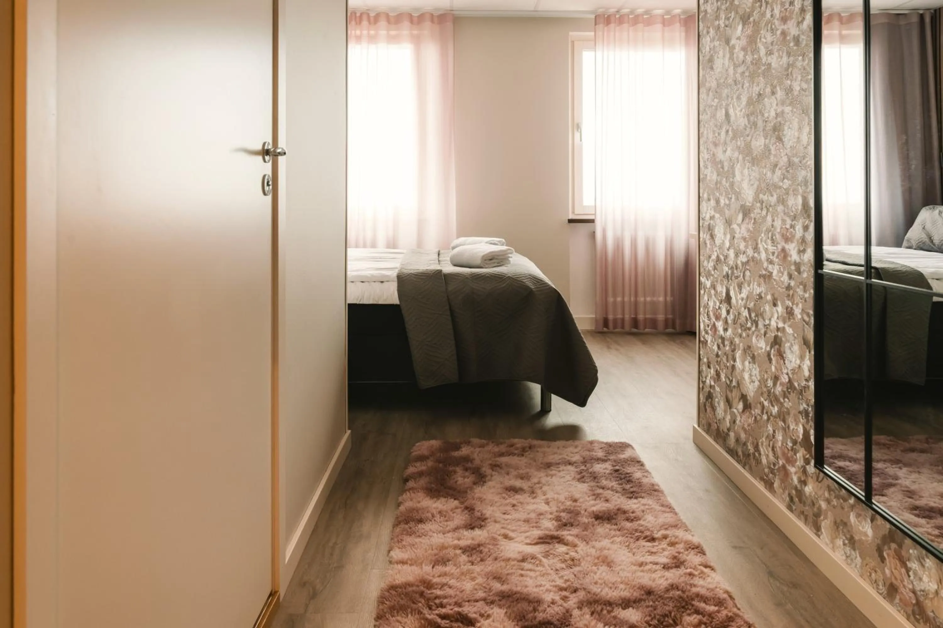 Bed in Dream - Luxury Hostel