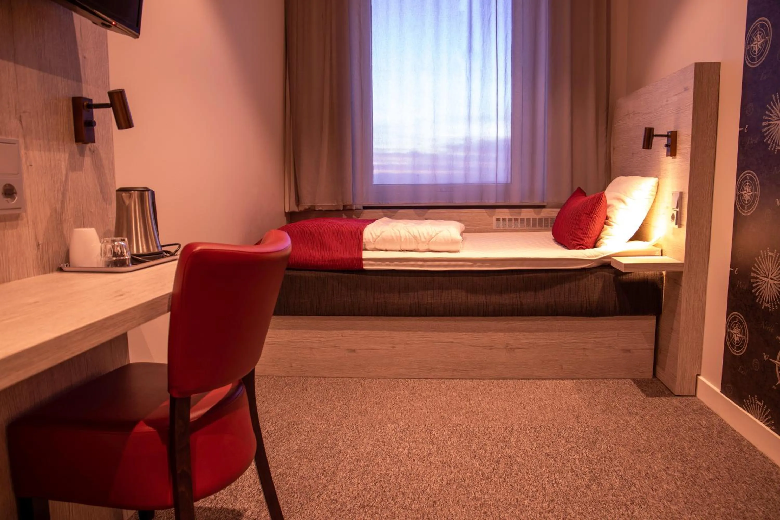 Bed in Dream - Luxury Hostel